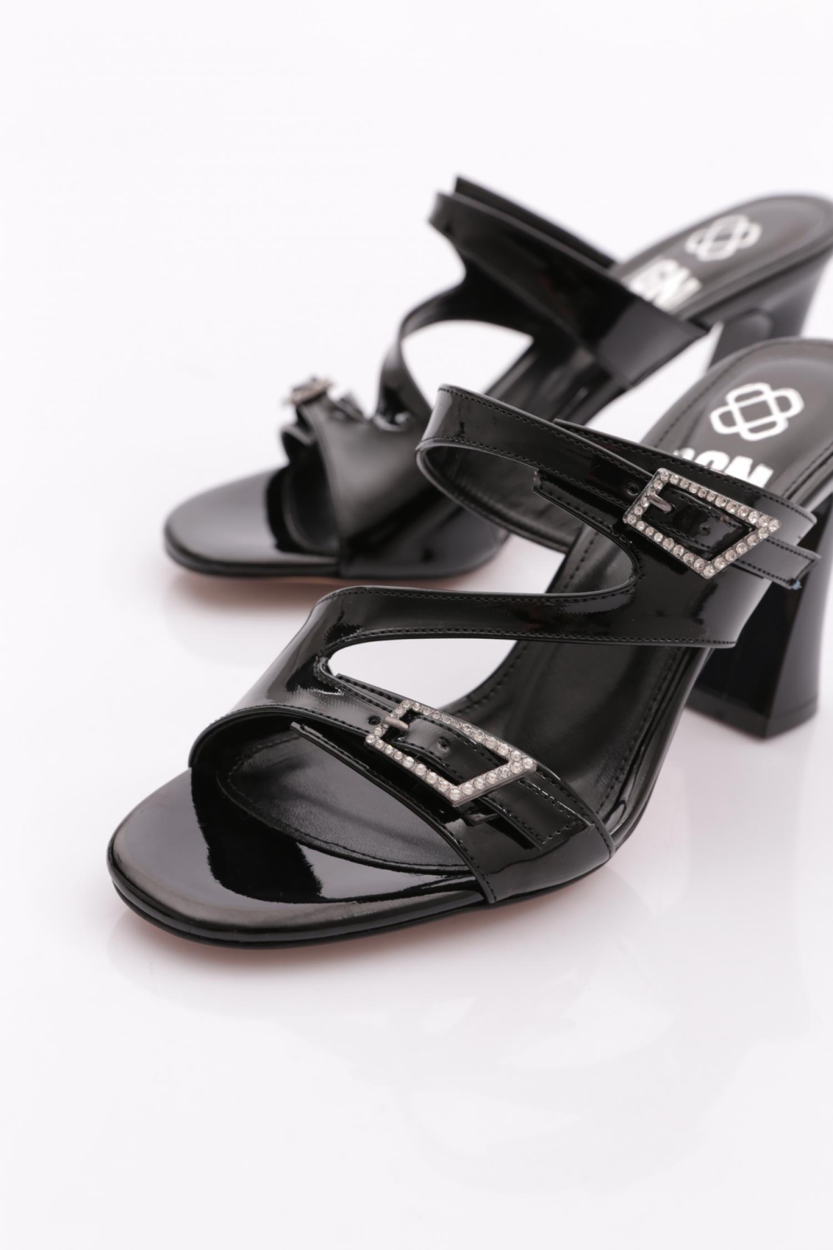 802 Kadin Aksesuarli Topuklu Terlik - Görsel 5