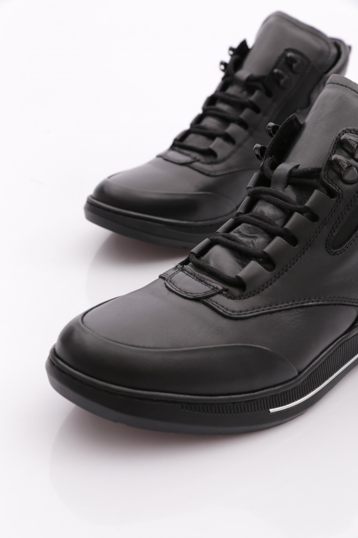 2026 Erkek Lastik Detayli Bağcikli Bot - Görsel 5