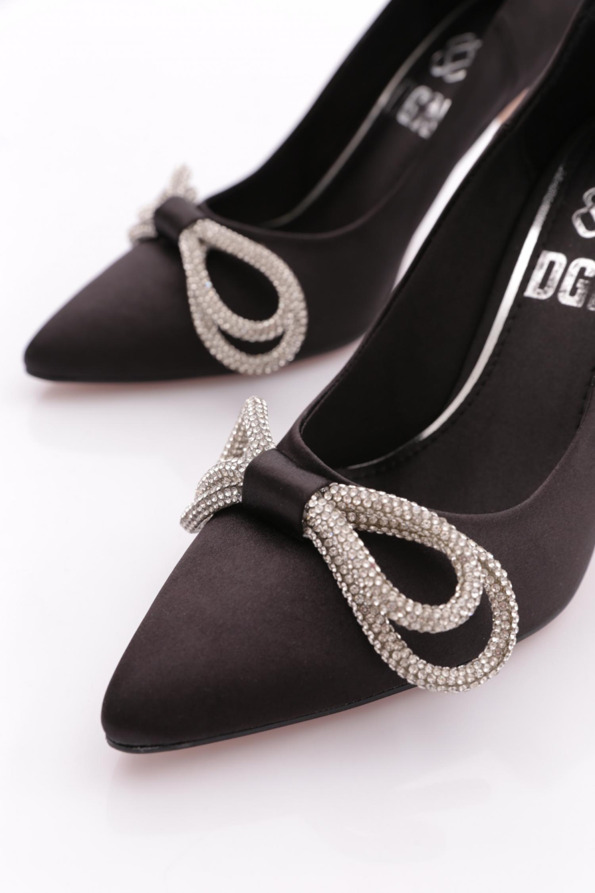 5755-424 Gümüş Fiyonk Tokali Sivri Burun Kadin Topuklu Ayakkabi - Görsel 5