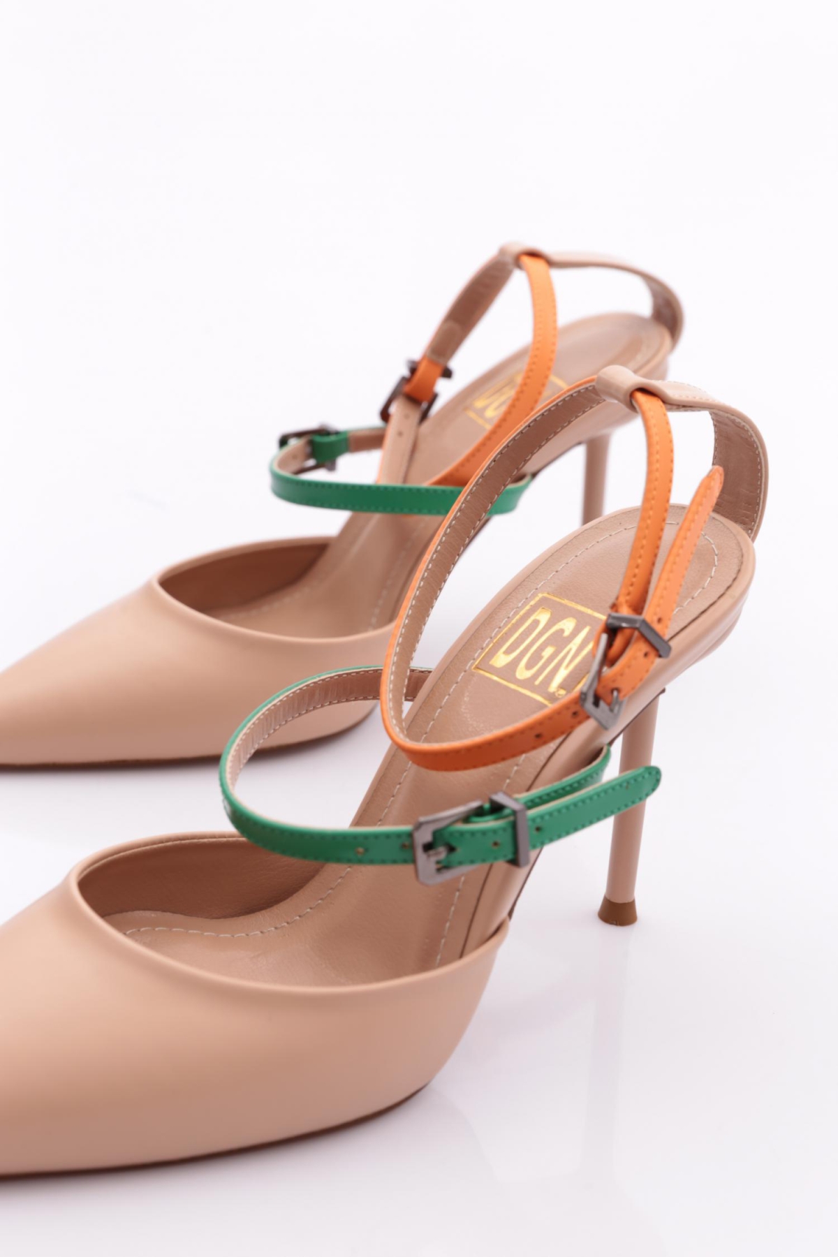 K5055 Kadin Sivri Burun Parmak Dekolteli İnce Topuklu Ayakkabi - Görsel 5