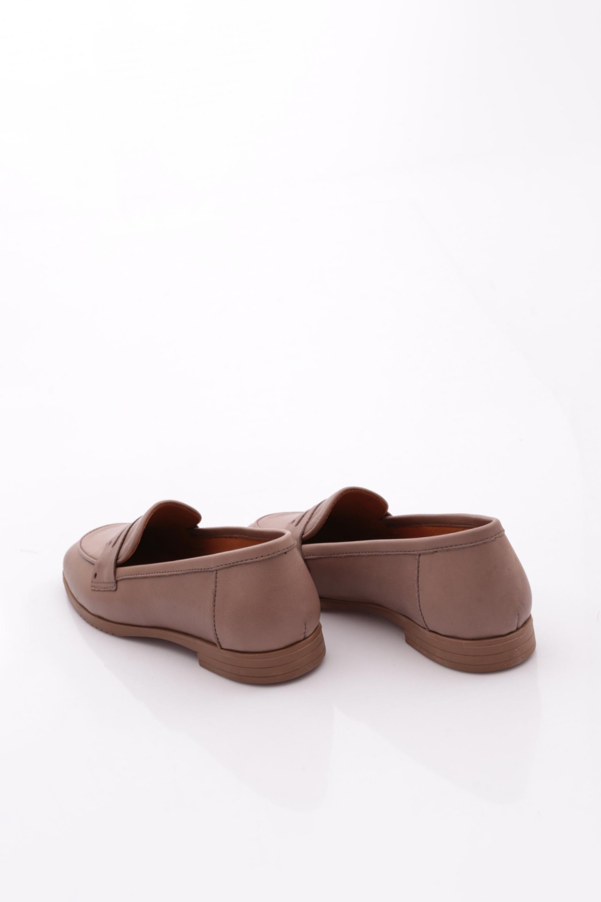 010 Kadin Küt Burun Şekilli Babet - Görsel 4