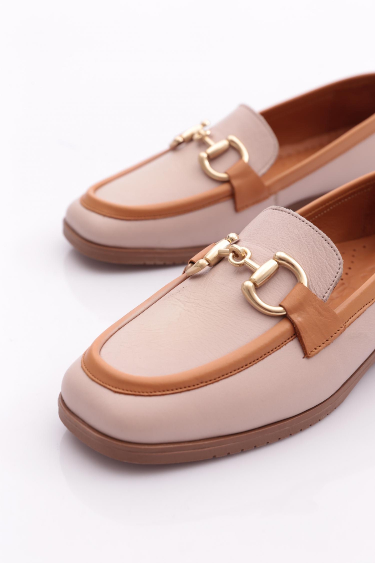 07-1 Kadin Yuvarlak Metalli Babet - Görsel 5