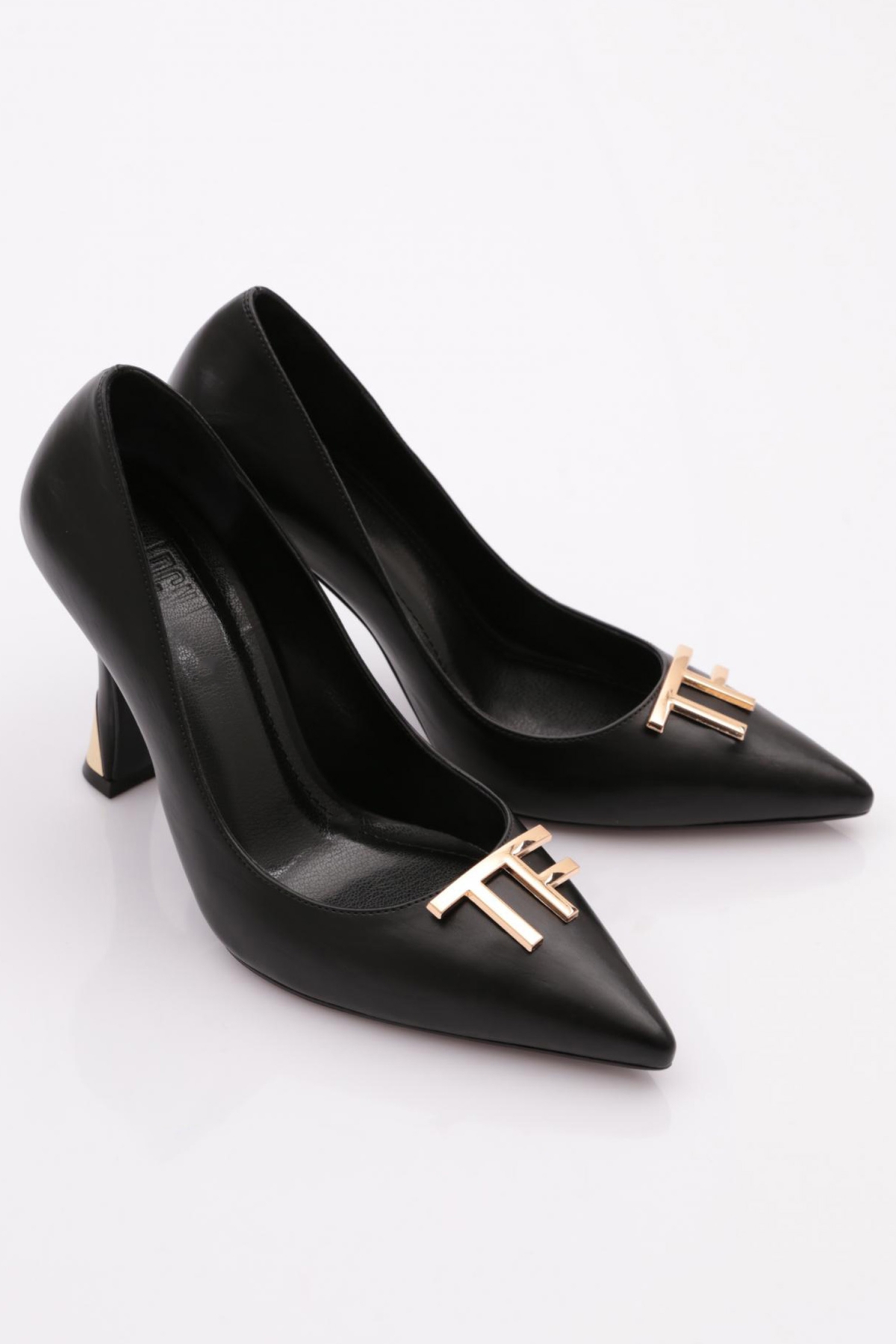 9005 Kadin Topuklu Ayakkabi - Görsel 3