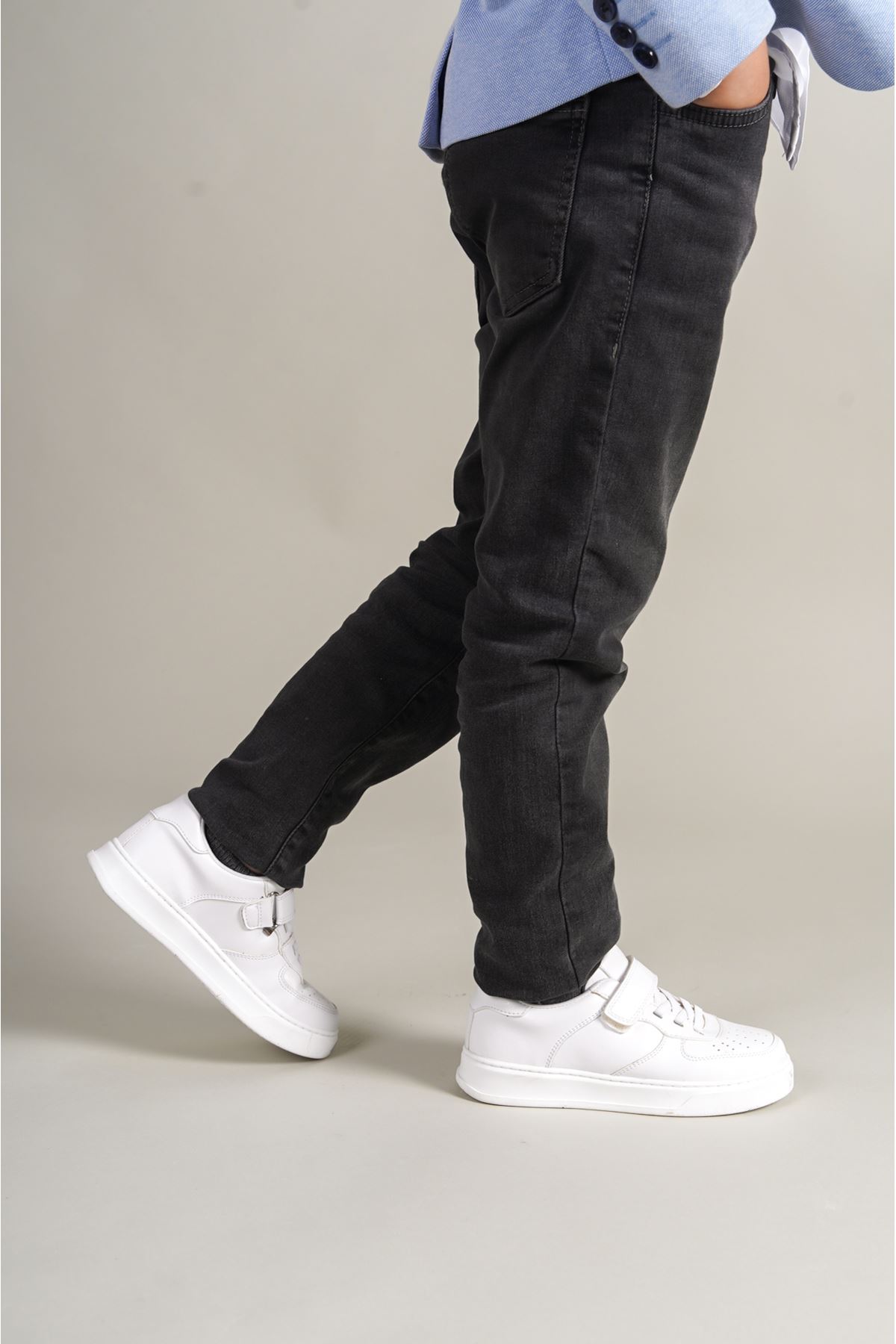 Cırtlı Bağcık Detaylı Erkek Çocuk Günlük Yürüyüş Ayakkabısı Beyaz - Görsel 2