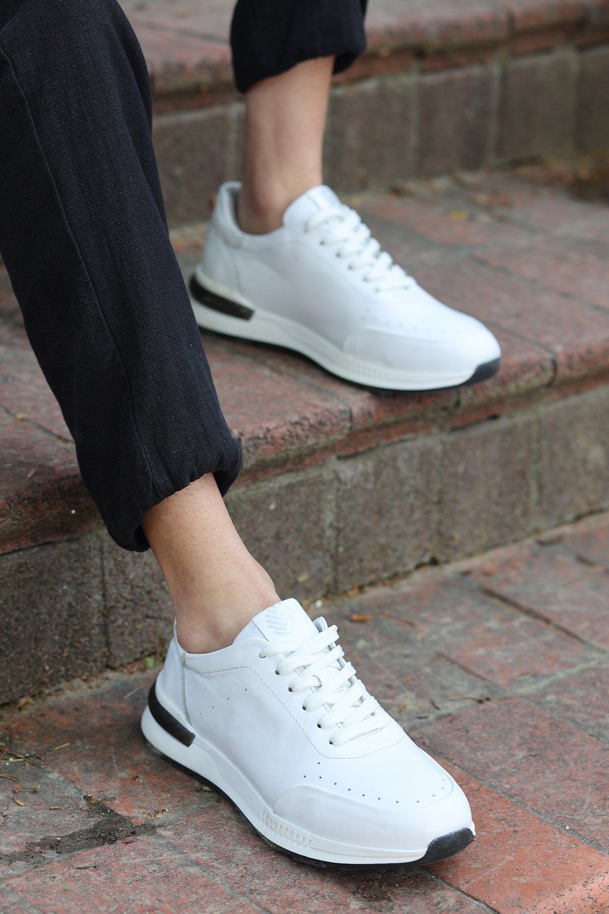 Alfeo Garantili Bağcıklı Hakiki Deri Ortopedik Taban Erkek Günlük Sneaker Spor Ayakkabı ALFEO-3721 - Görsel 3