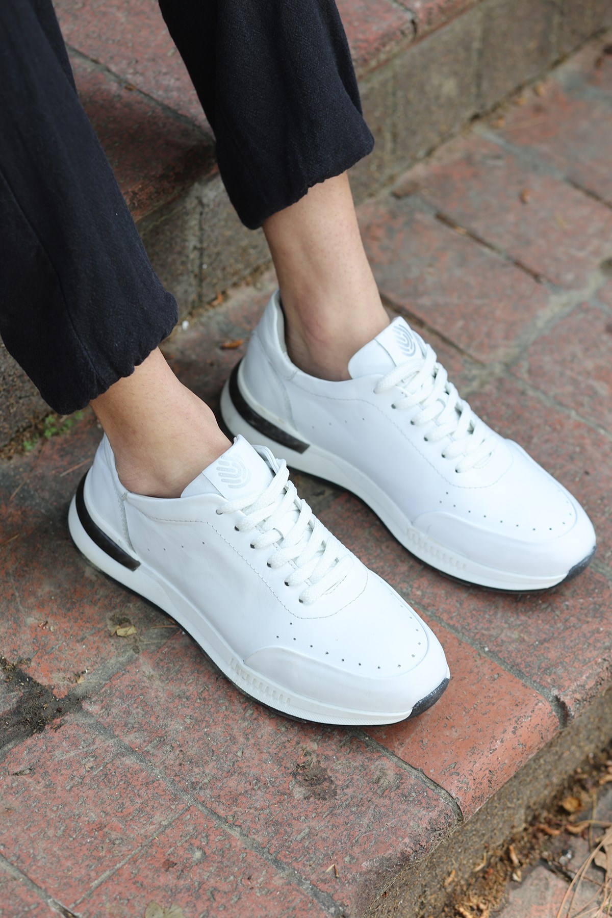 Alfeo Garantili Bağcıklı Hakiki Deri Ortopedik Taban Erkek Günlük Sneaker Spor Ayakkabı ALFEO-3721 - Görsel 4