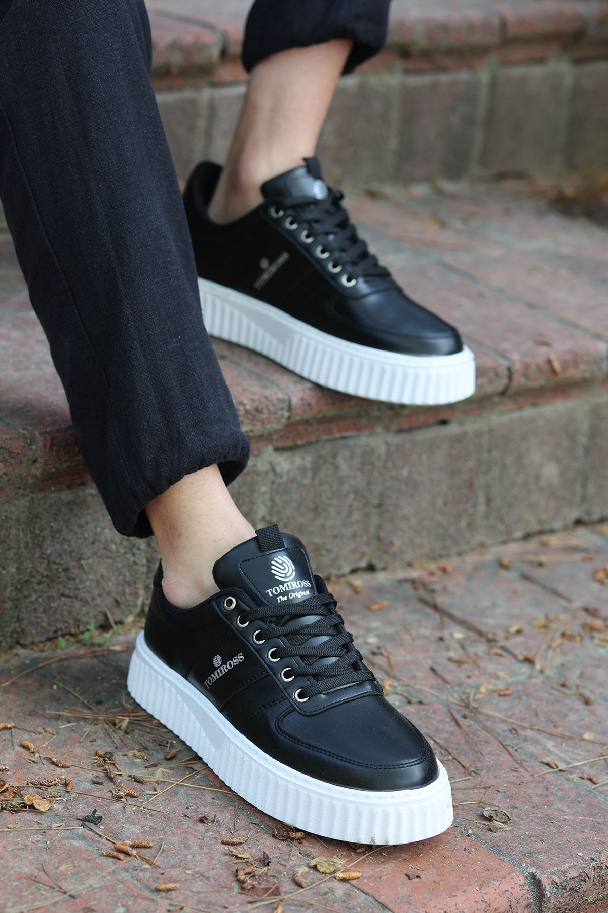 Zeno Siyah Beyaz Garantili Dikişli Kalın Taban Bağcıklı Erkek Ortopedik Günlük Sneaker Spor Ayakkabı - Görsel 3