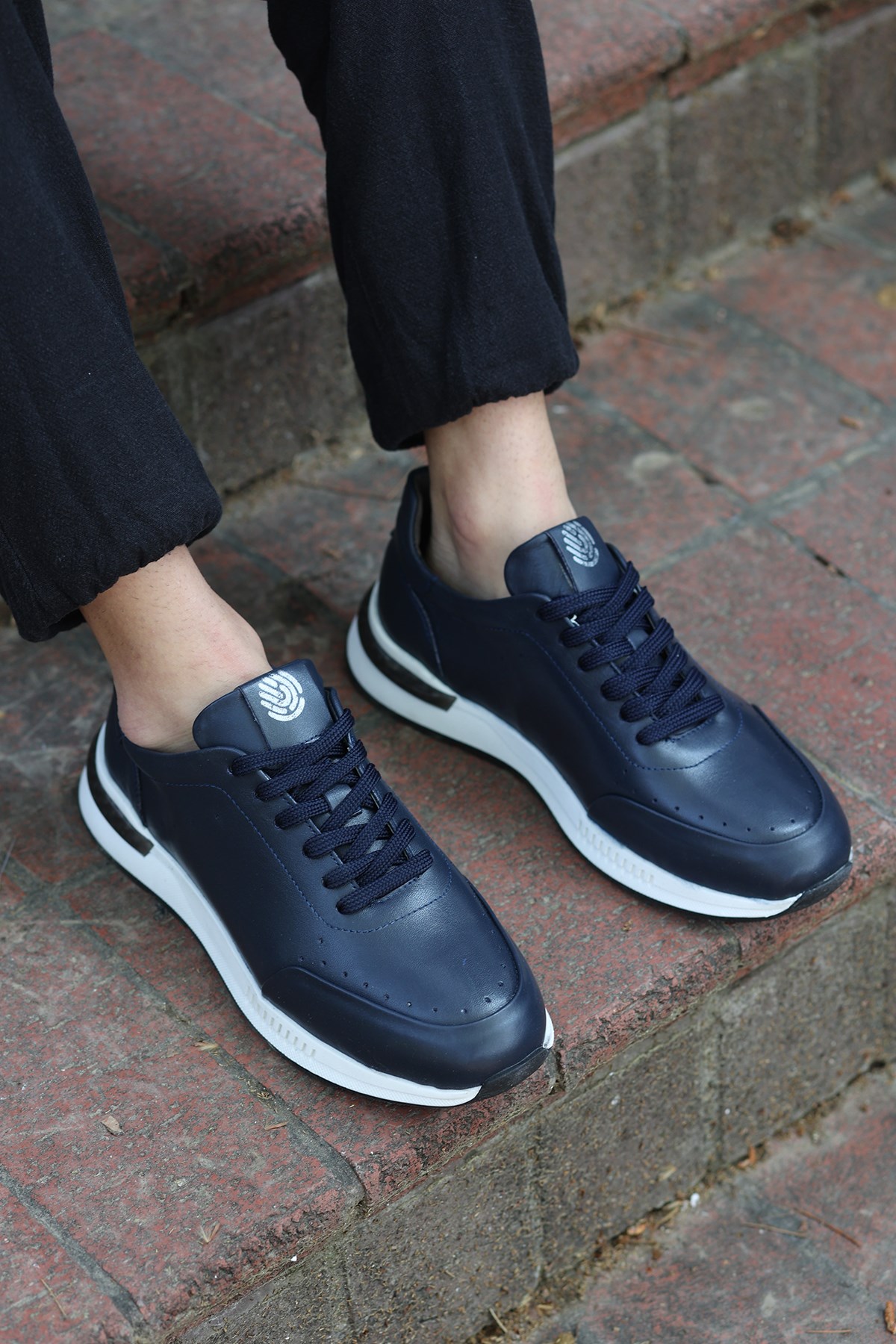 Alfeo Garantili Bağcıklı Hakiki Deri Ortopedik Taban Erkek Günlük Sneaker Spor Ayakkabı ALFEO-3721 - Görsel 4