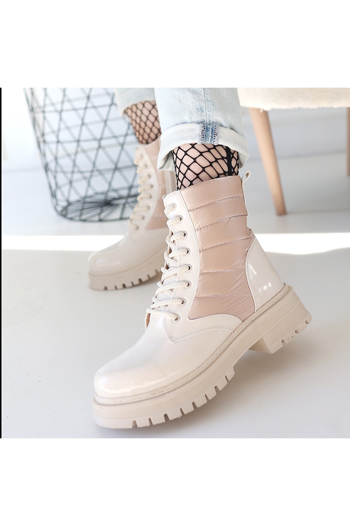 Kadın Bej Rugan Bağcıklı Günlük Bot - Görsel 5