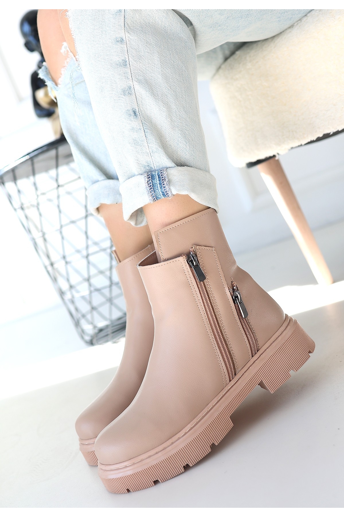 Kadın Nude Nut Fermuar Aksesuarlı Günlük Bot - Görsel 4