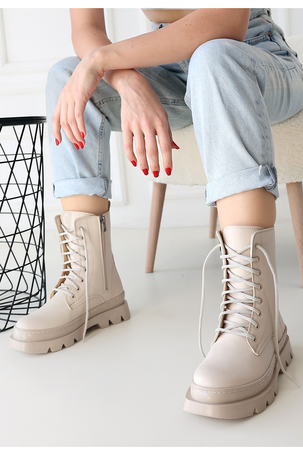 Kadın Bej Bağcıklı Bot - Görsel 3