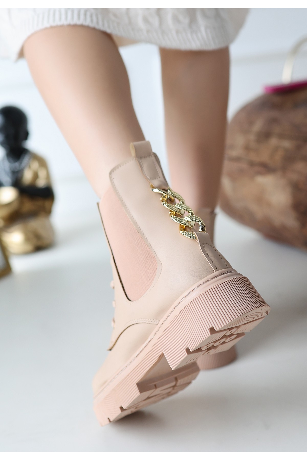 Nude Nut Suni Deri Bağcıklı Kadın Bot - Görsel 4