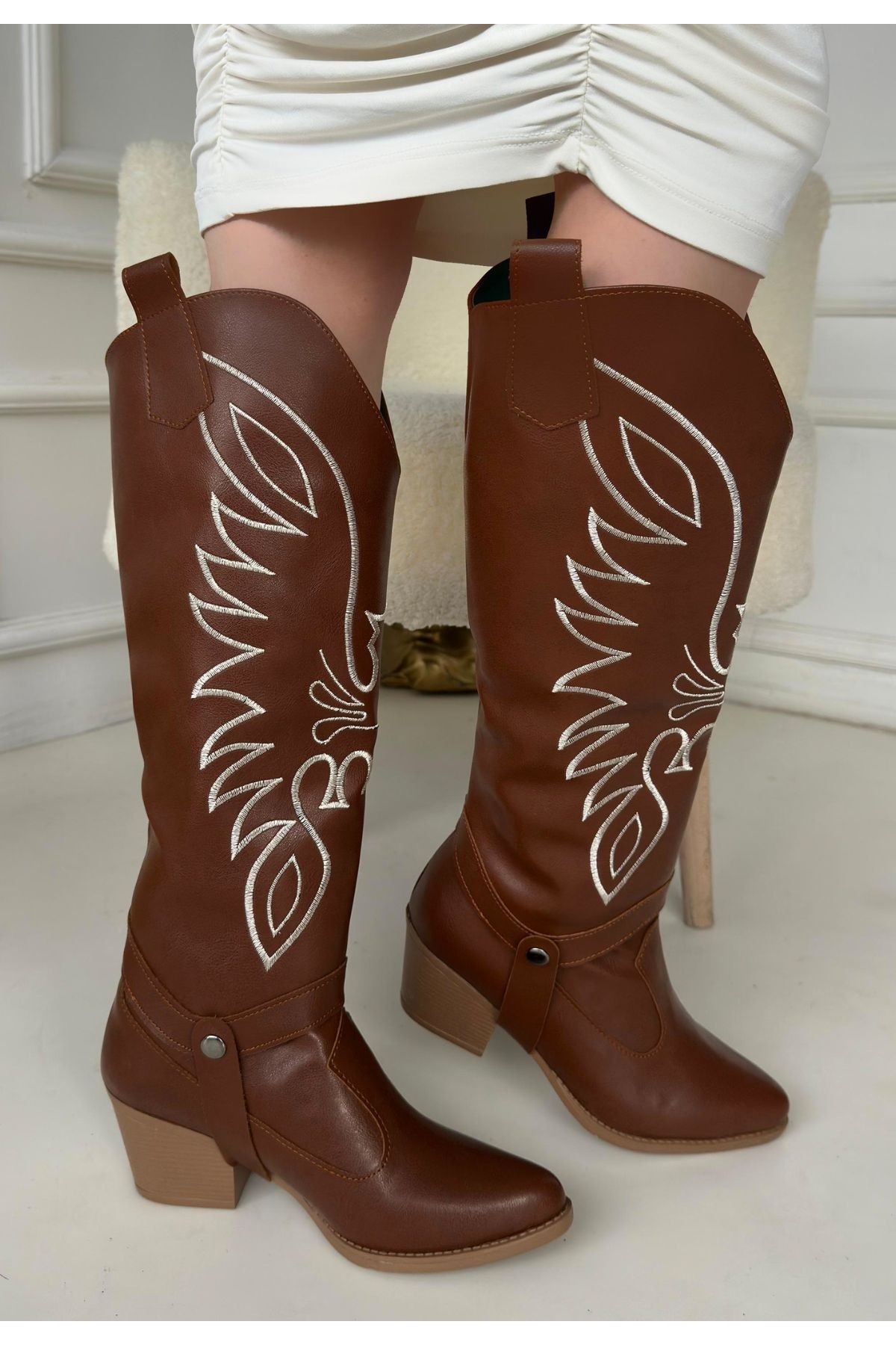 Taba Suni Deri Tak Çıkar Kadın Topuklu Bot Ve Çizme - Görsel 4