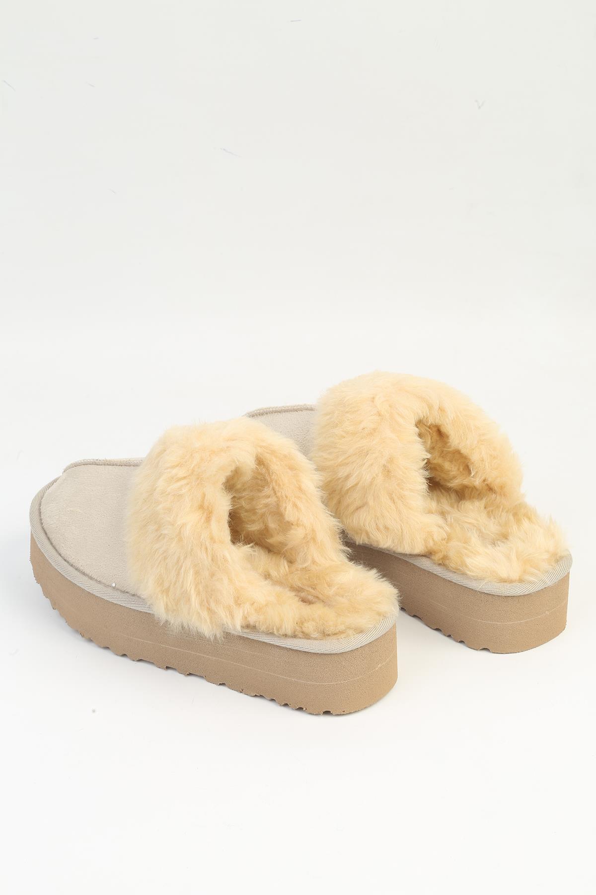 ® | PC-5490 - Kadın Krem İçi Tüylü Terlik - Görsel 4