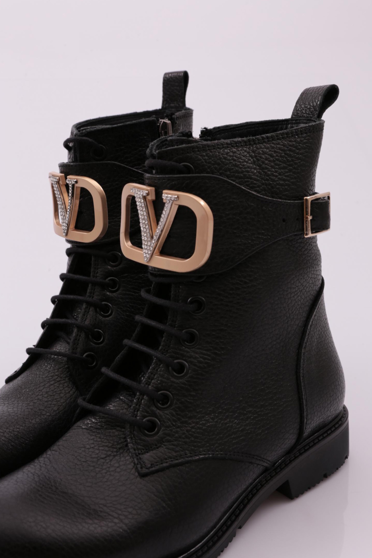 0422-22K Kadin Kristal Taşli V Tokali Yandan Fermuarli Postal Bot - Görsel 5