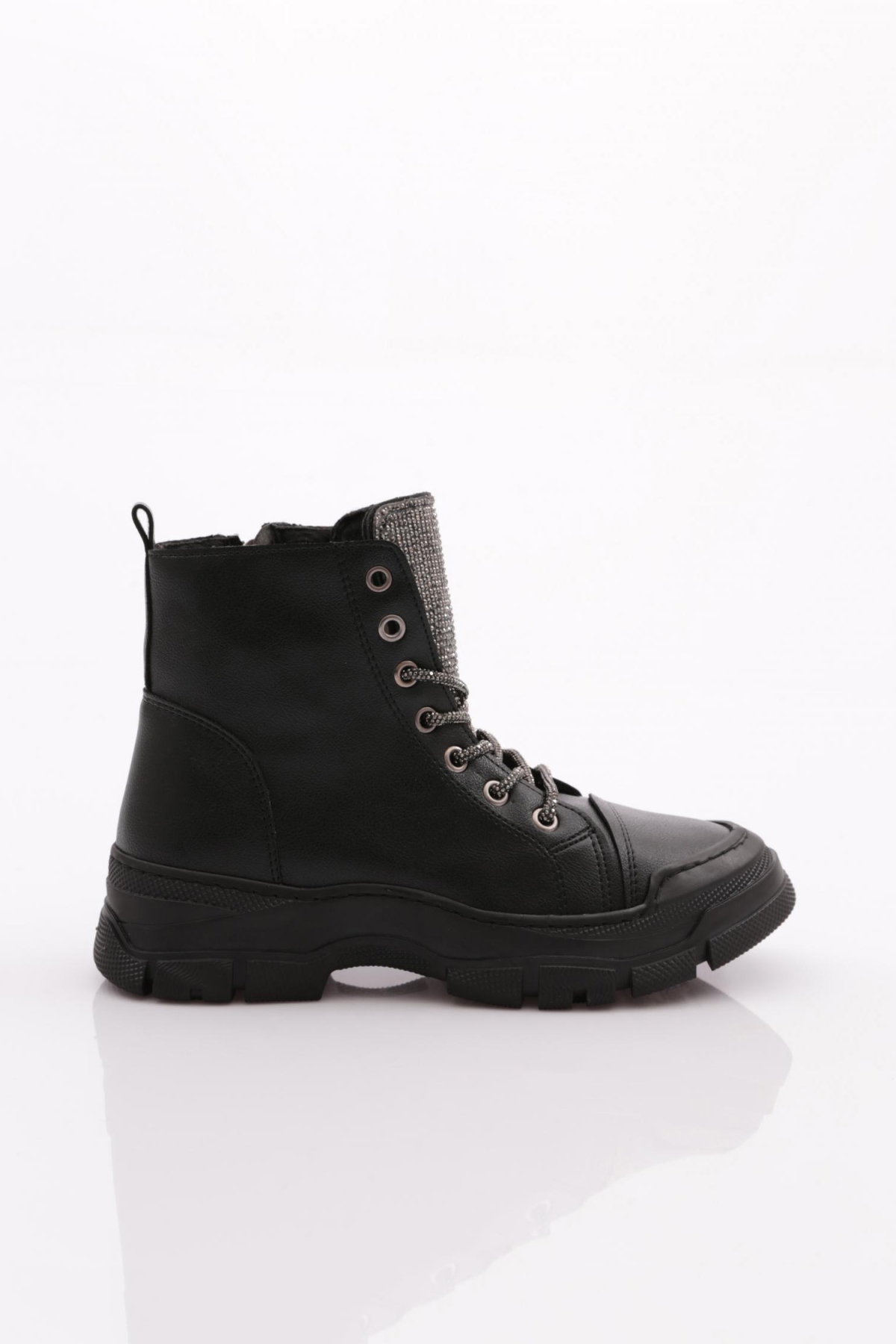 081 Kadin Bot - Görsel 2