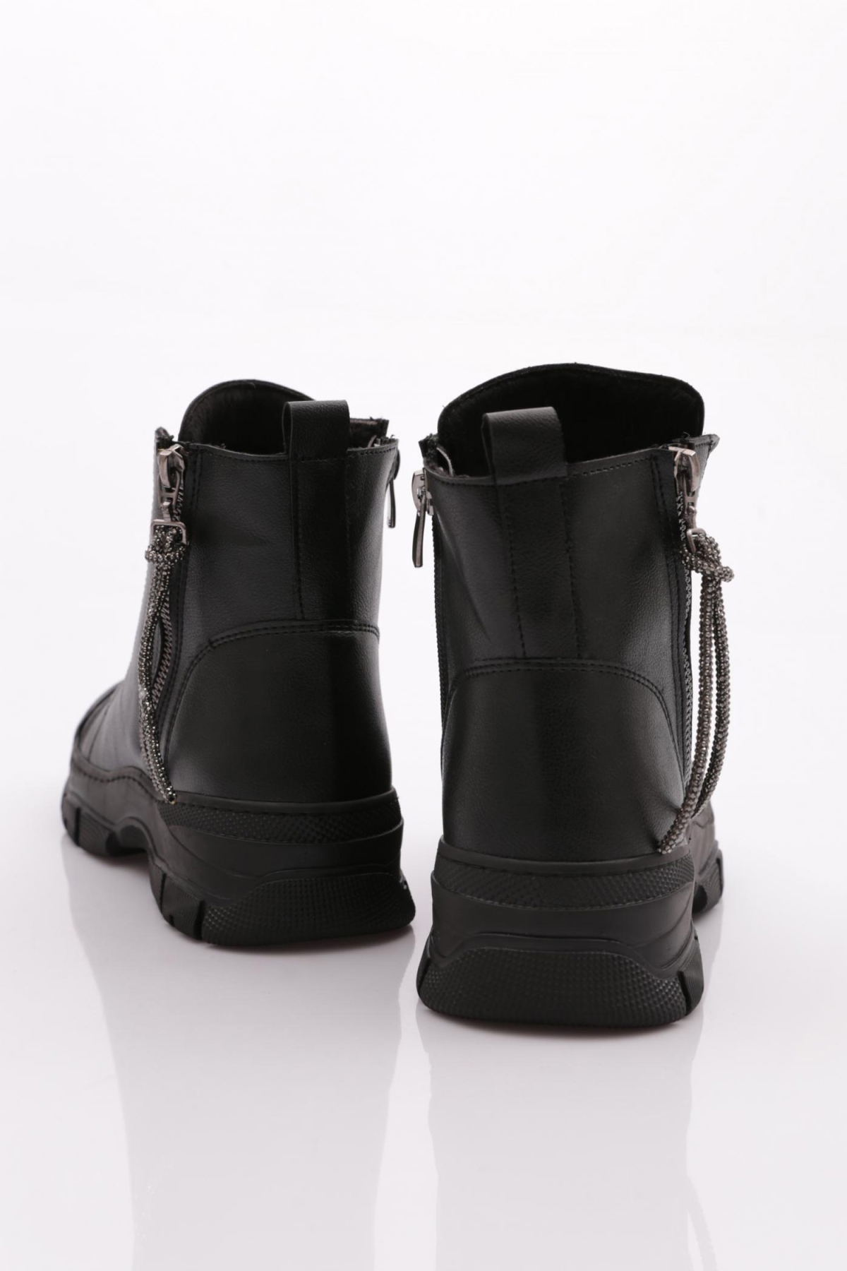 080 Kadin Bot - Görsel 4