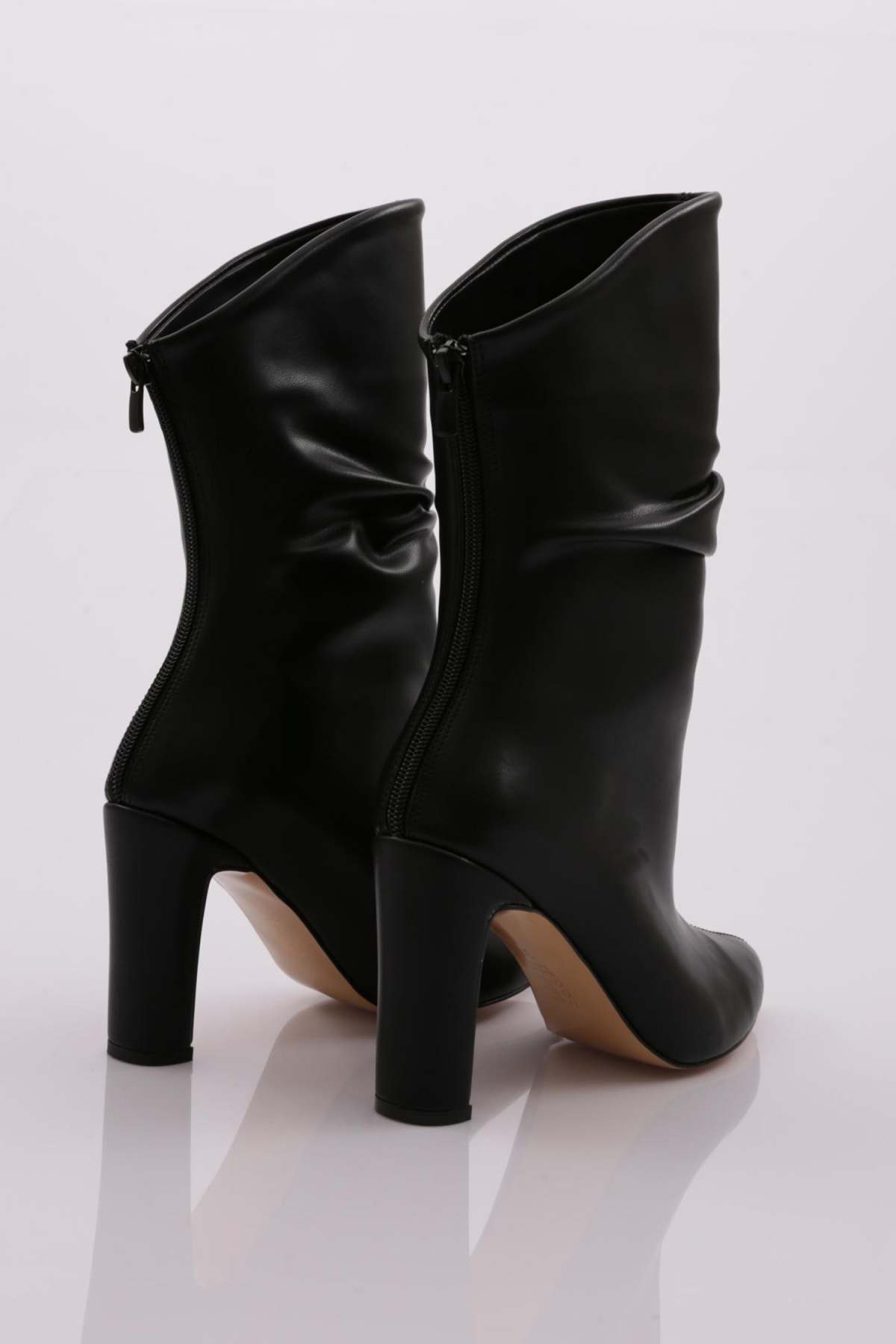 604 Kadin Topuklu Ayakkabi - Görsel 4