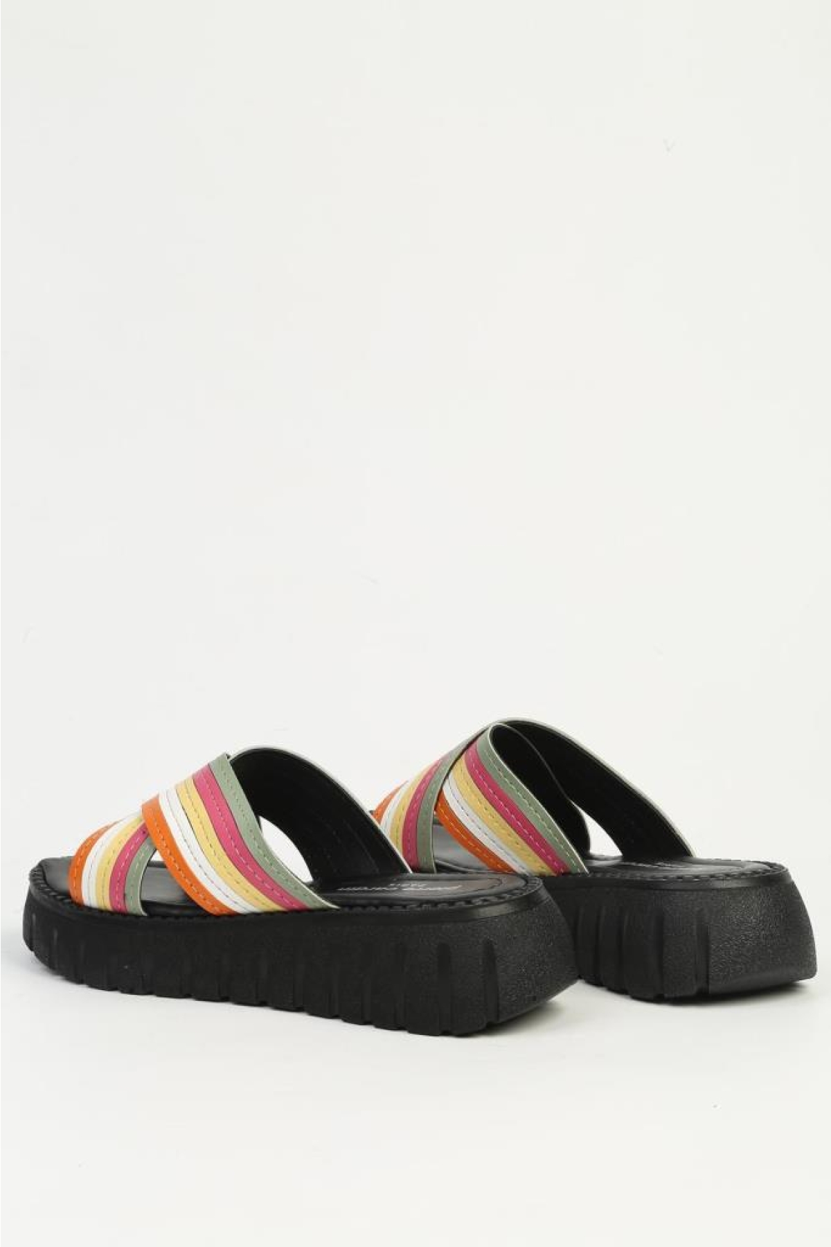 Çapraz Kadın Terlik PC-7483 - Görsel 4