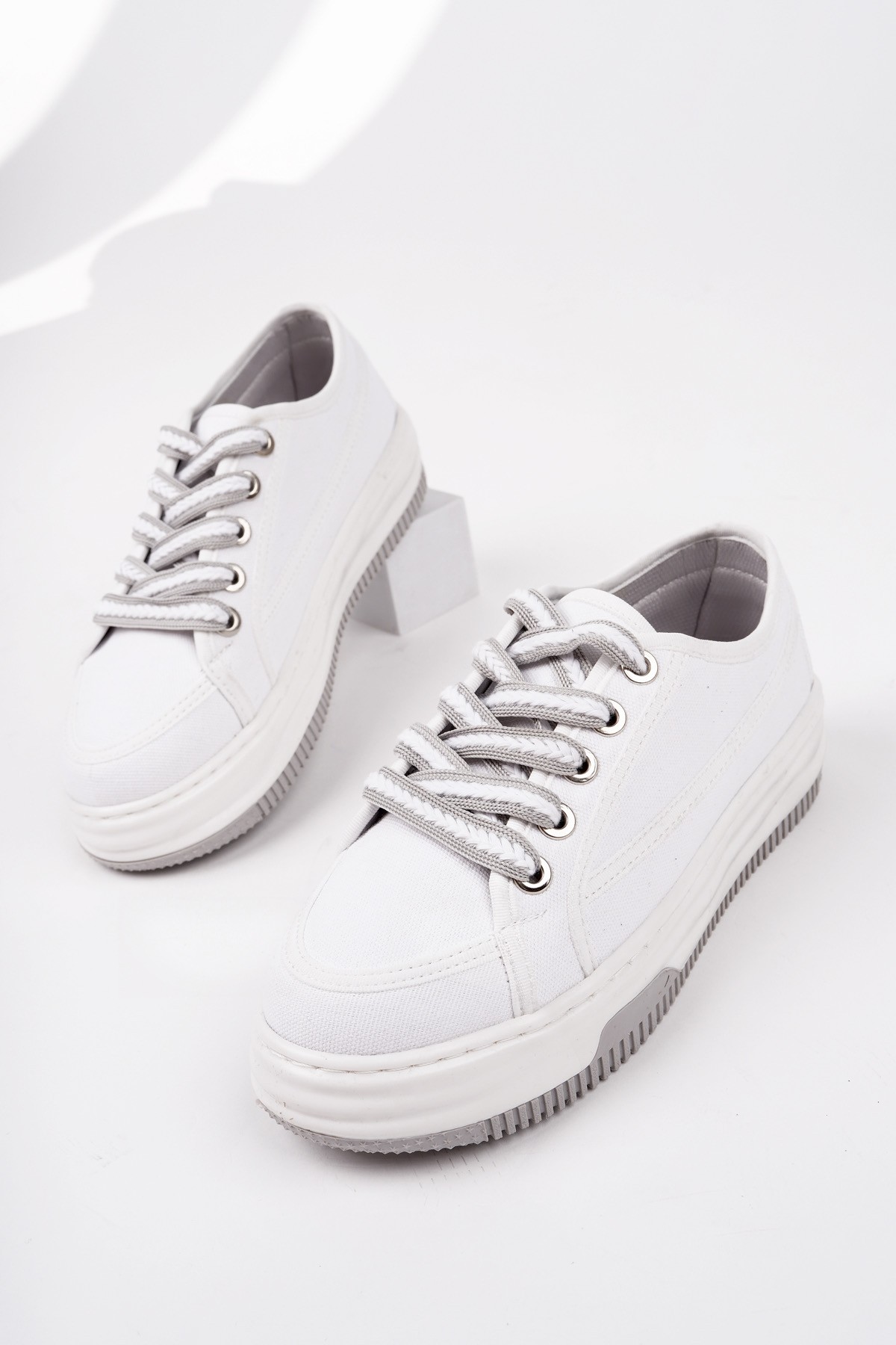 CARİNA Kalın Taban Bağcıklı Kadın Günlük Sneaker Spor Ayakkabı - Görsel 6