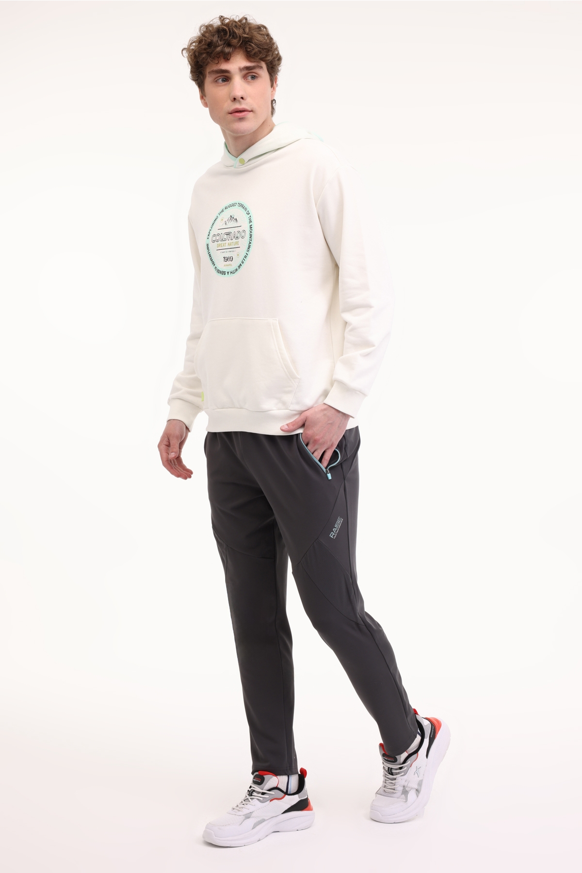 https://floimages.mncdn.com/media/catalog/product/25-04/11/101938710_m3.JPG