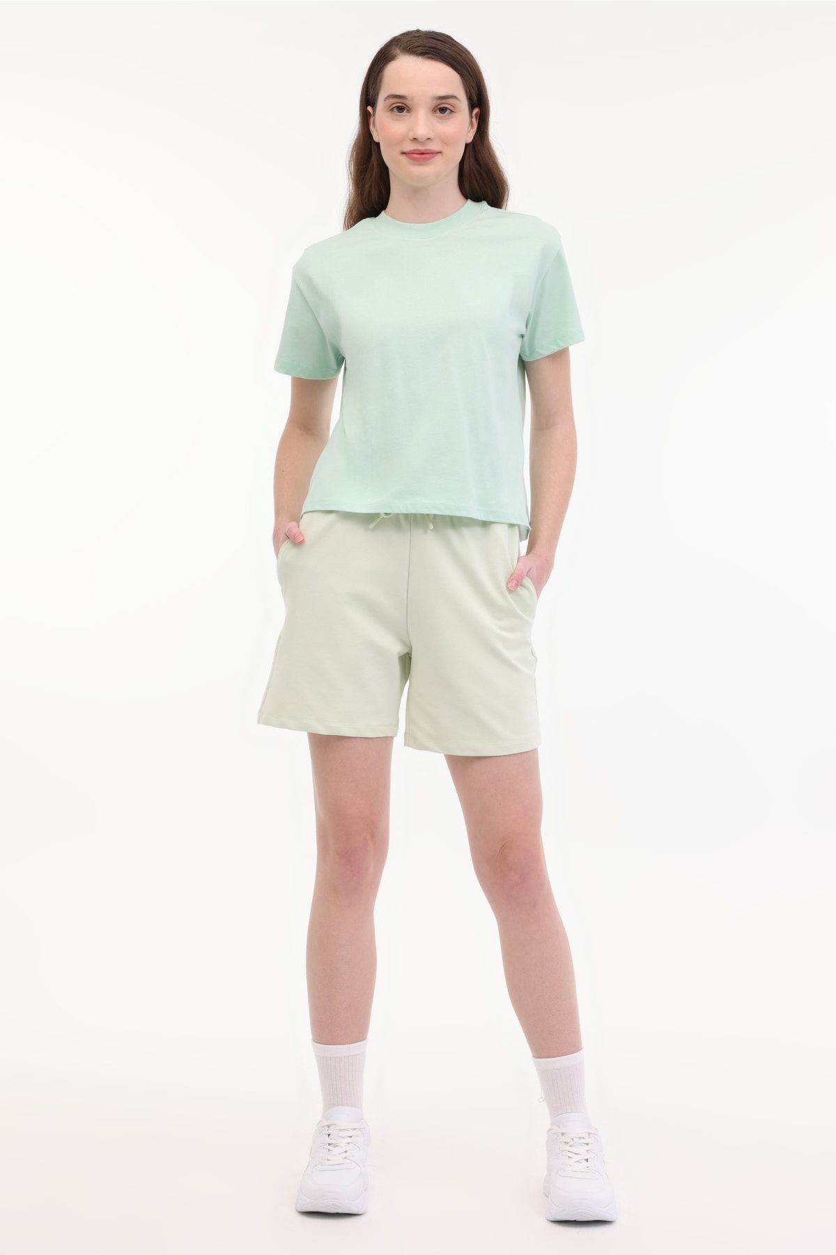 https://floimages.mncdn.com/media/catalog/product/25-04/11/101971318_m3.JPG