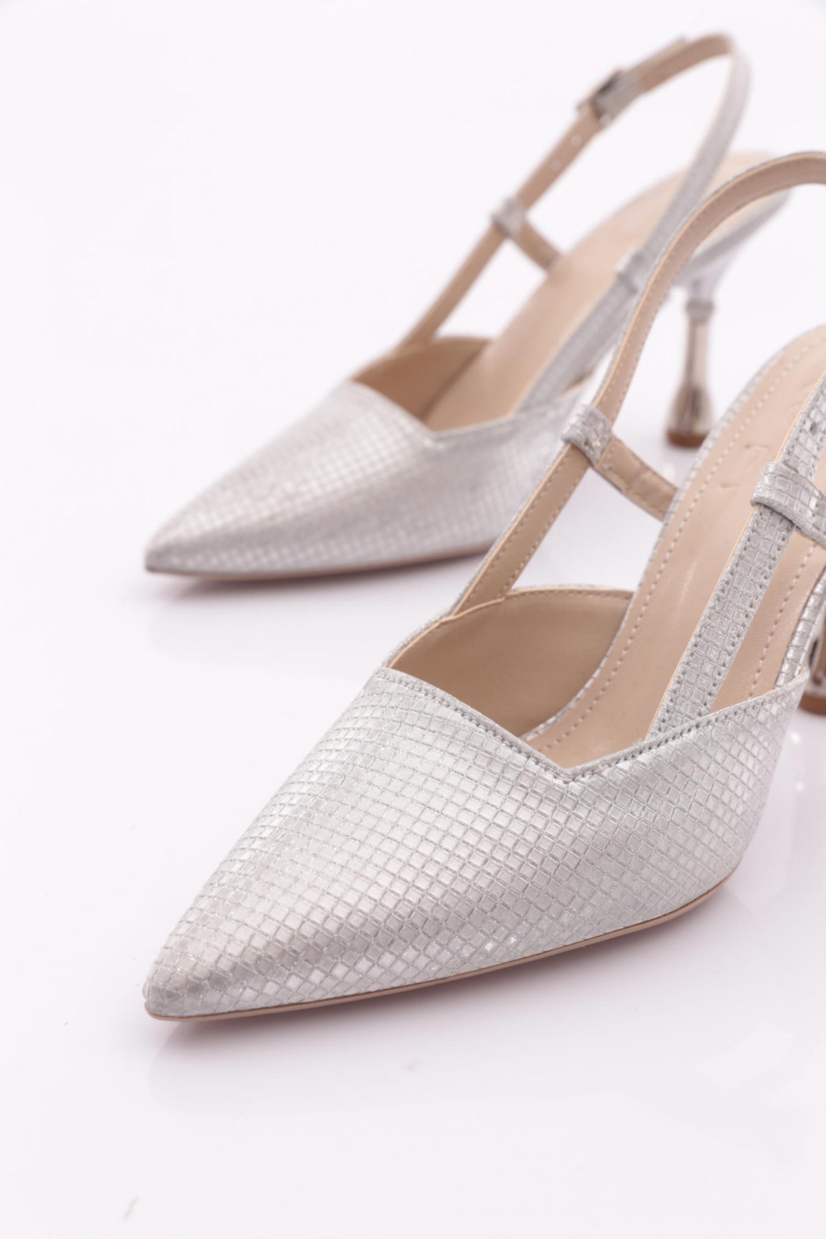 5021 Kadin Sivri Burun Topuklu Ayakkabi - Görsel 5