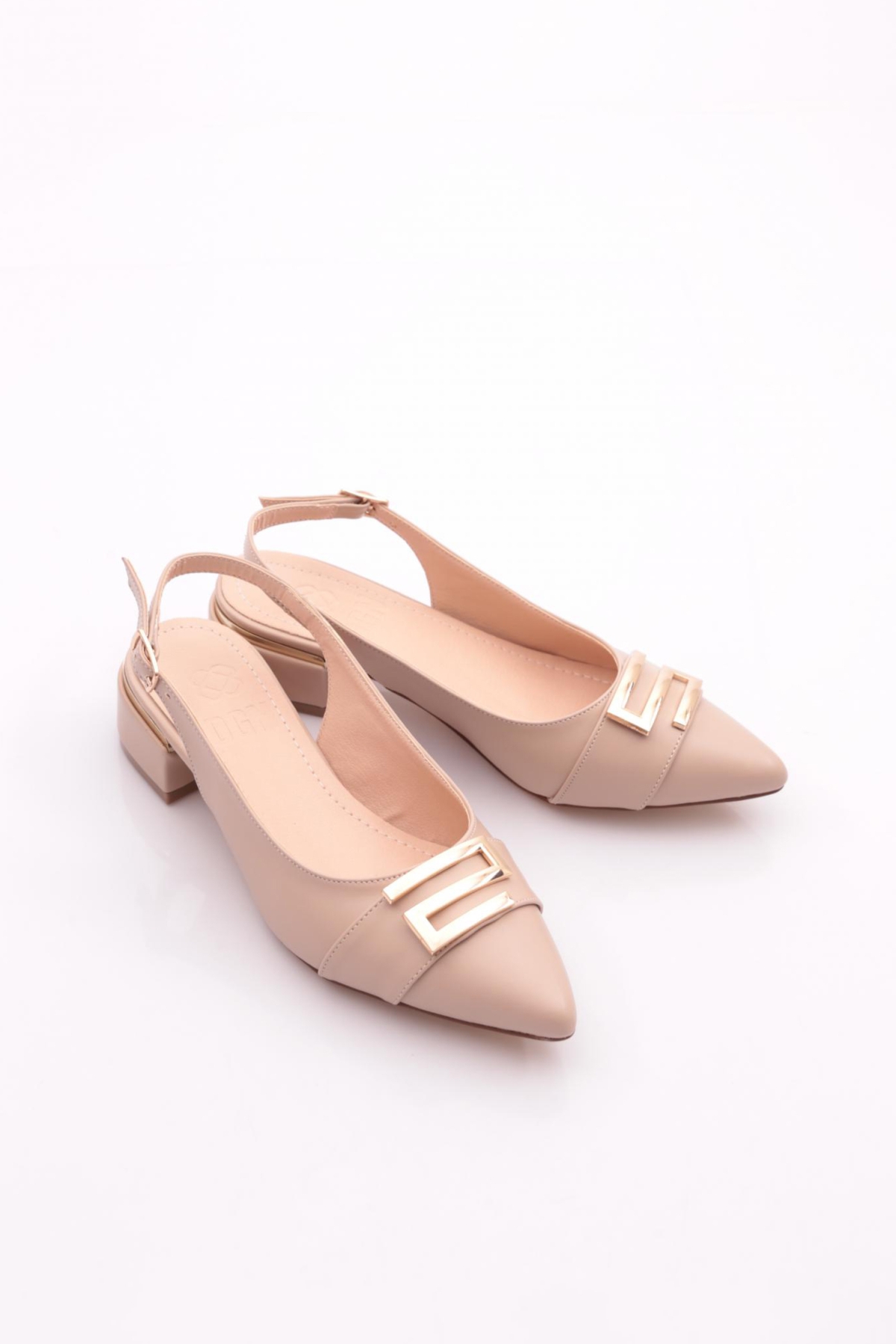 K584 Kadin Topuklu Ayakkabi - Görsel 3
