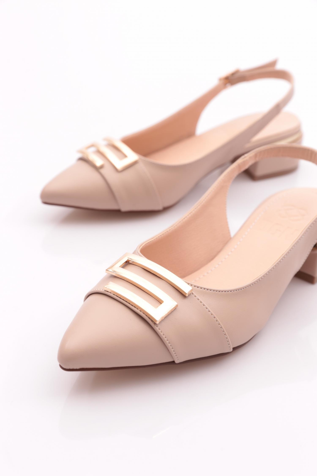K584 Kadin Topuklu Ayakkabi - Görsel 5