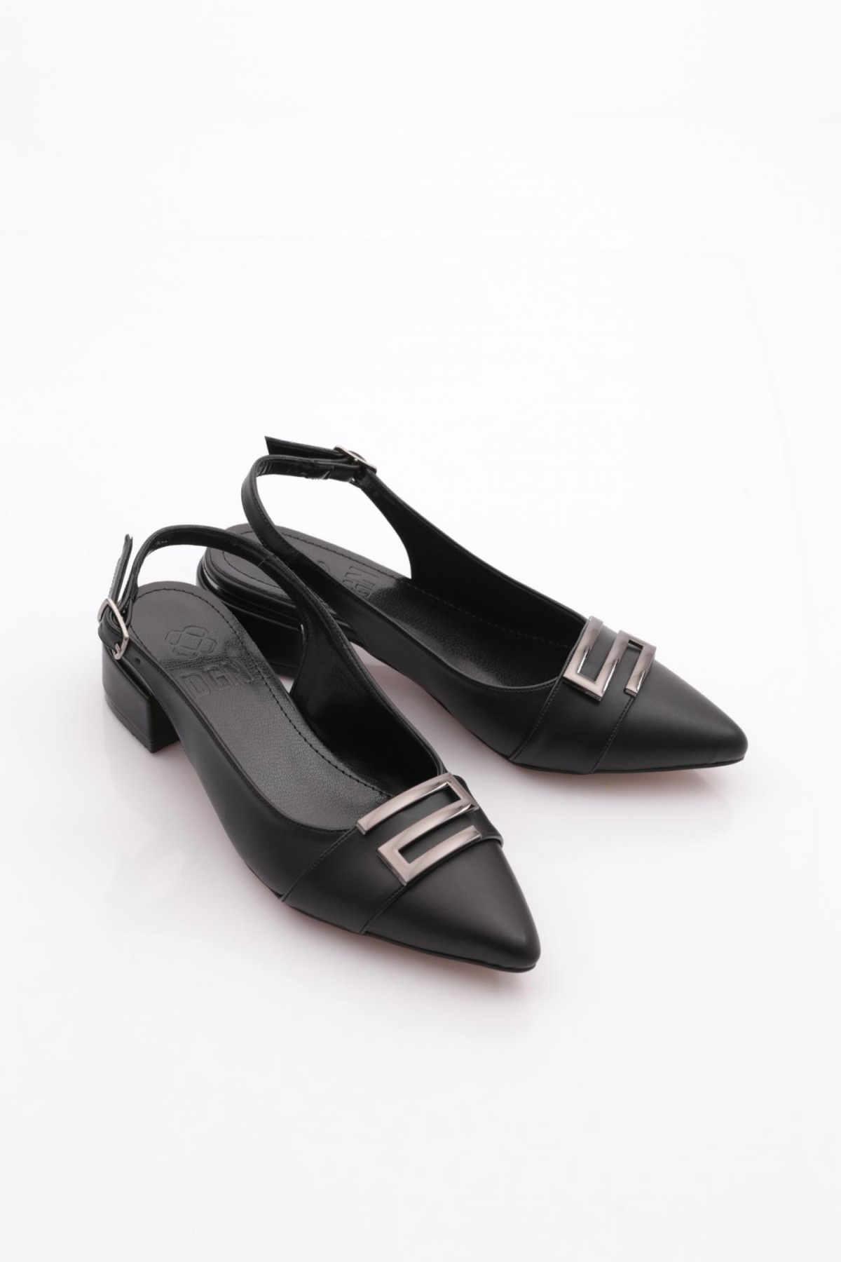 K584 Kadin Topuklu Ayakkabi - Görsel 3