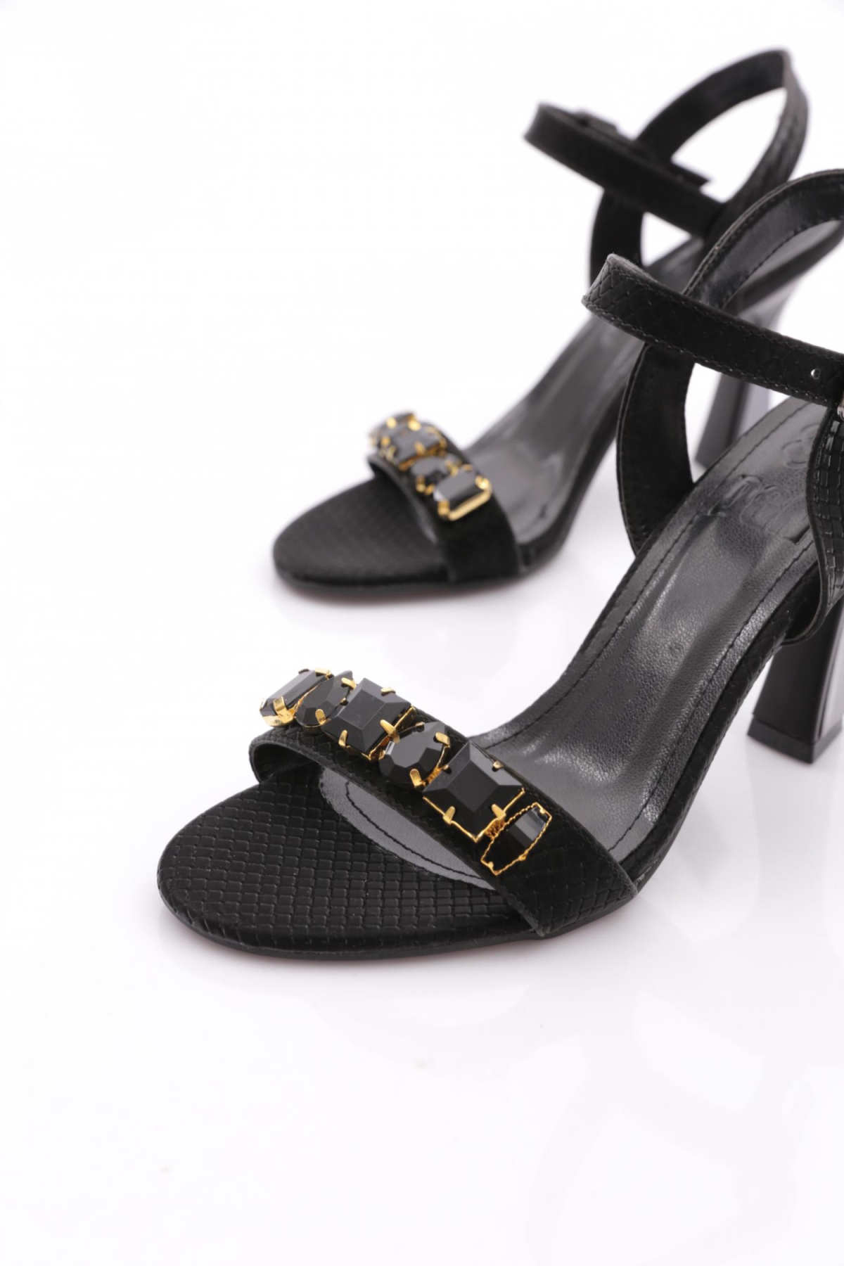 6031 Kadin Topuklu Ayakkabi - Görsel 5