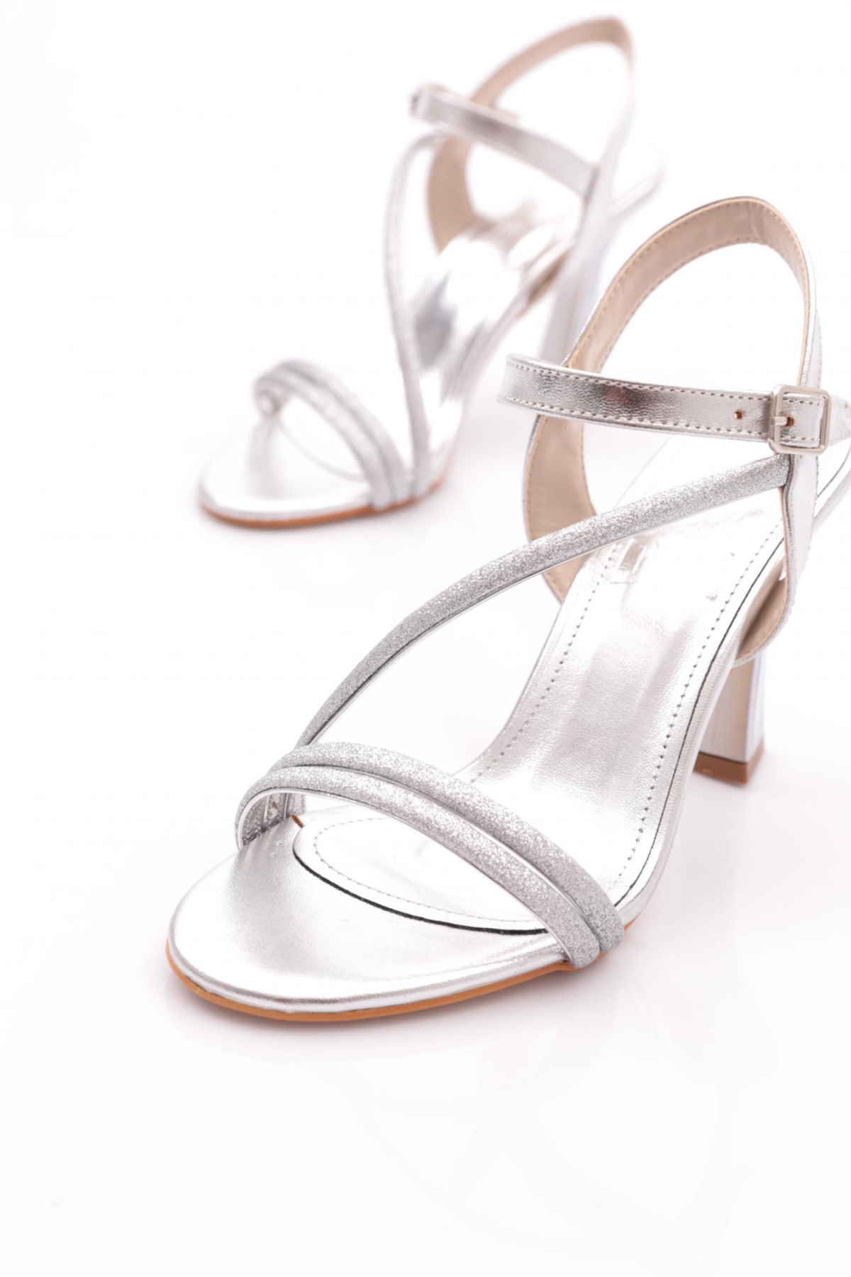 6021 Kadin Topuklu Ayakkabi - Görsel 5