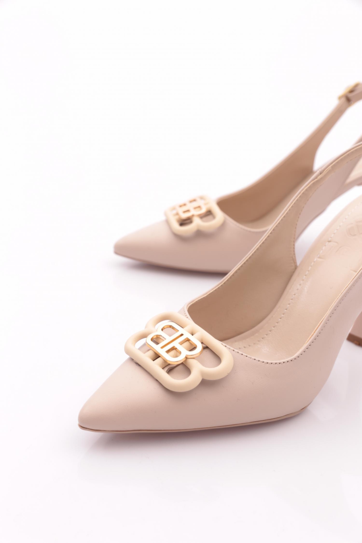 5041 Kadin Sivri Burun Tokali Topuklu Ayakkabi - Görsel 5