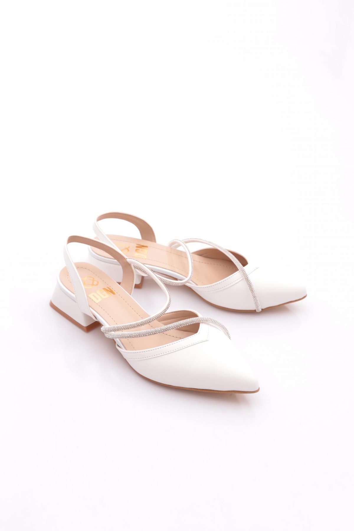 K588 Kadin Sivri Burun Silver Taşli Babet - Görsel 3