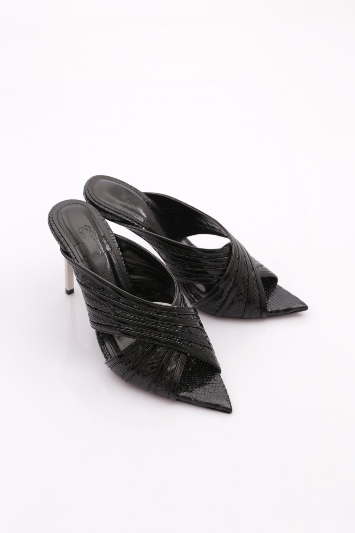 9089 Kadin Topuklu Terlik - Görsel 3