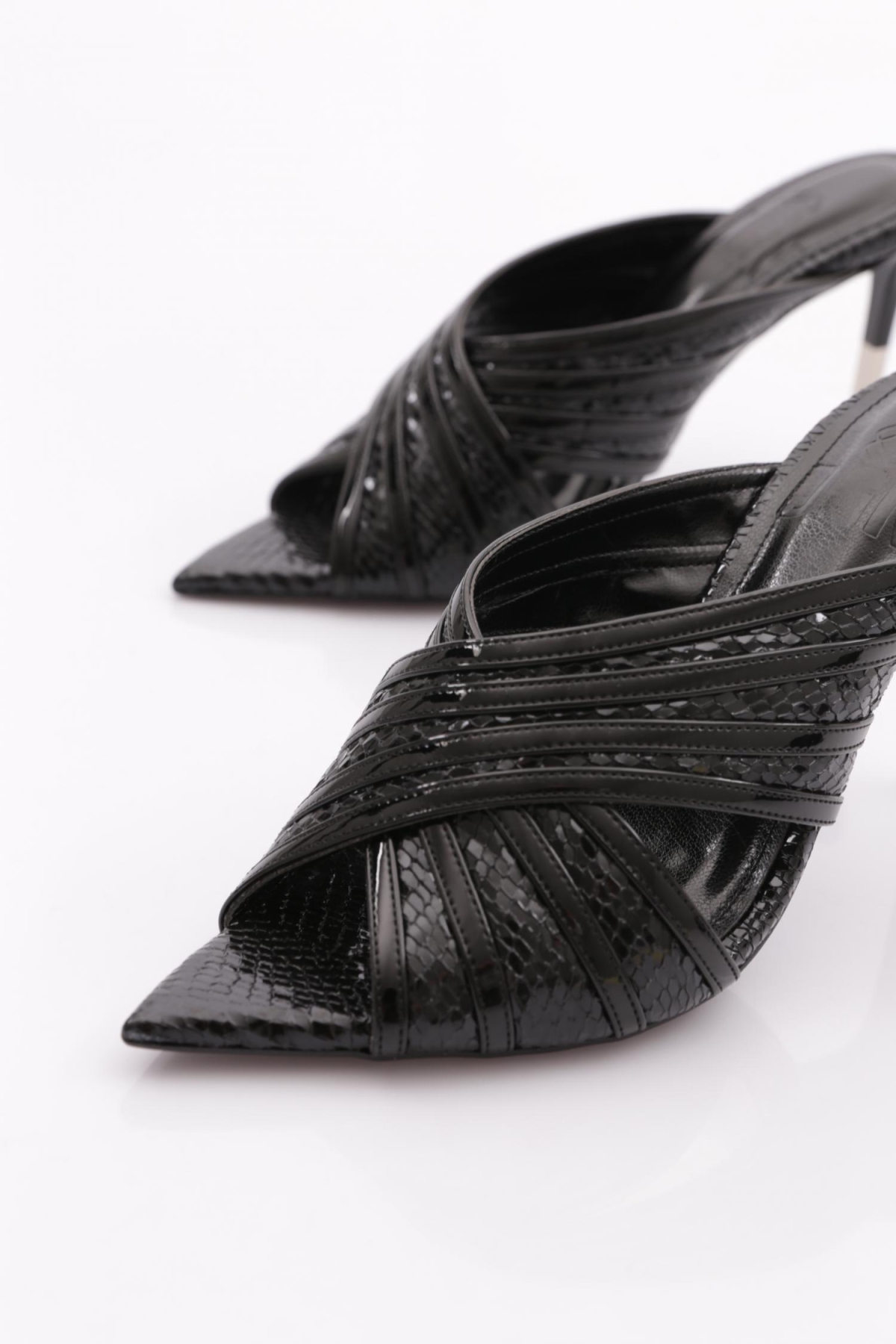 9089 Kadin Topuklu Terlik - Görsel 5