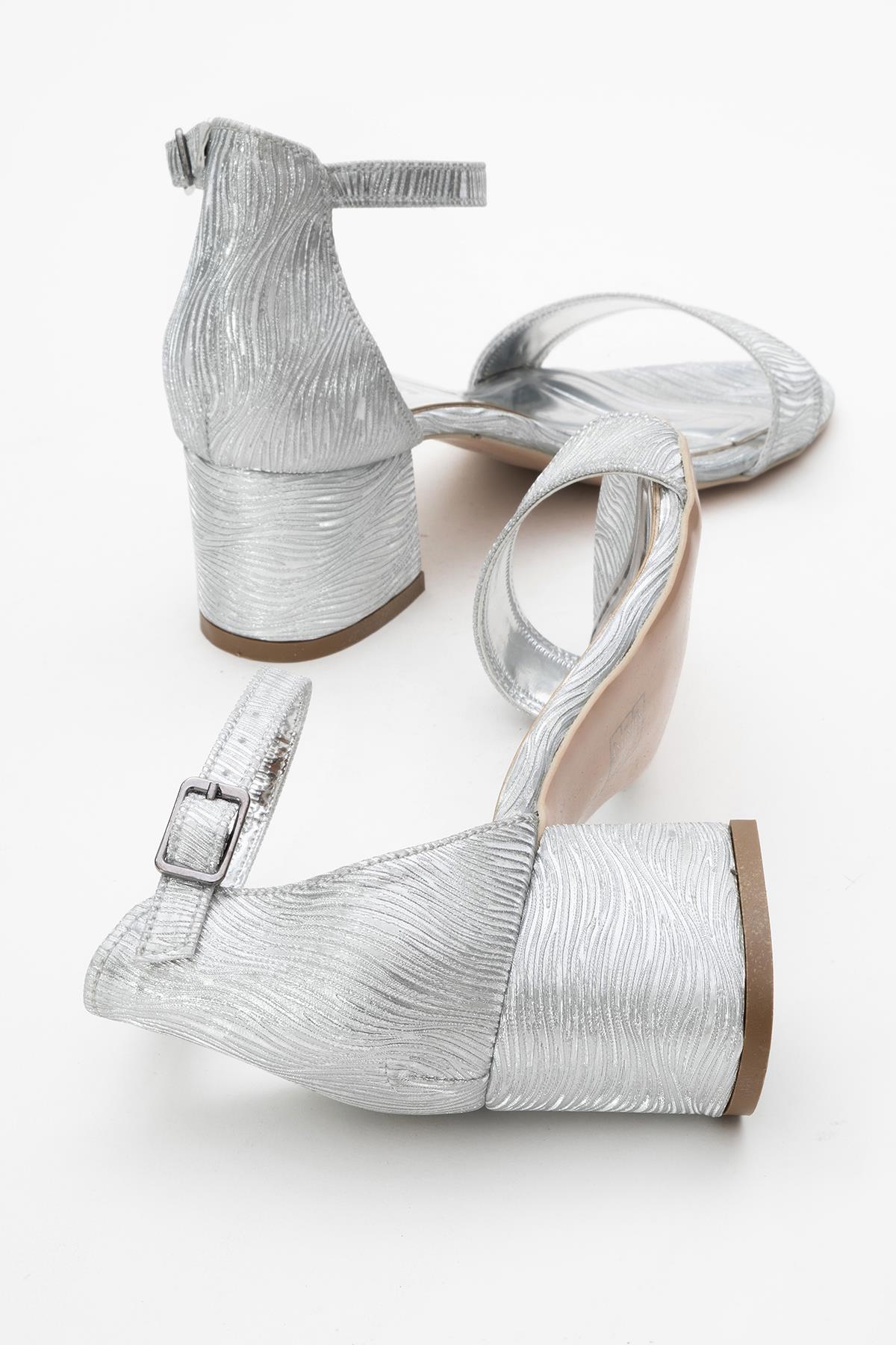 Kadın Tek Bantlı Topuklu Sandalet GÜMÜŞ SUYOLU - Görsel 5