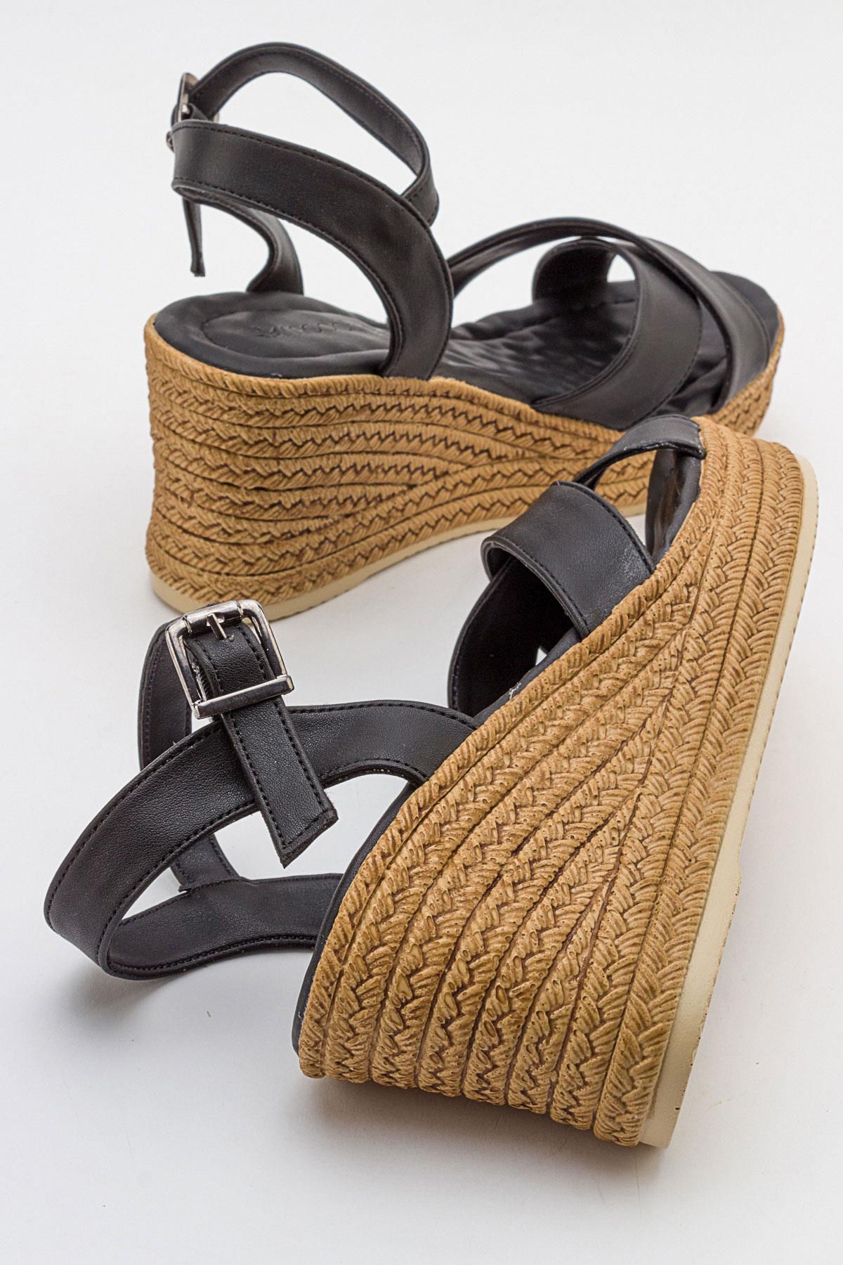 Kadın Çapraz Bantlı Dolgu Topuklu Sandalet SİYAH CİLT - Görsel 5