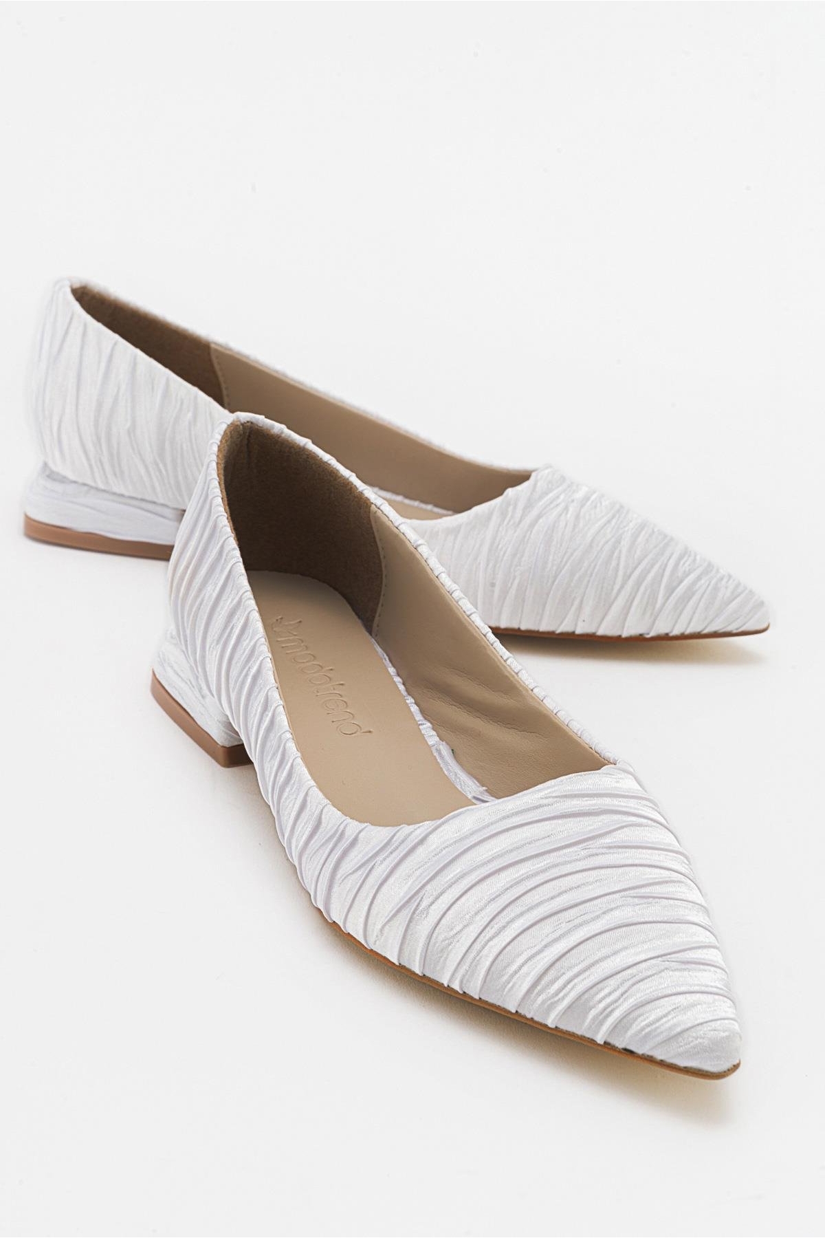 Kadın Sade Babet BEYAZ SATEN - Görsel 2