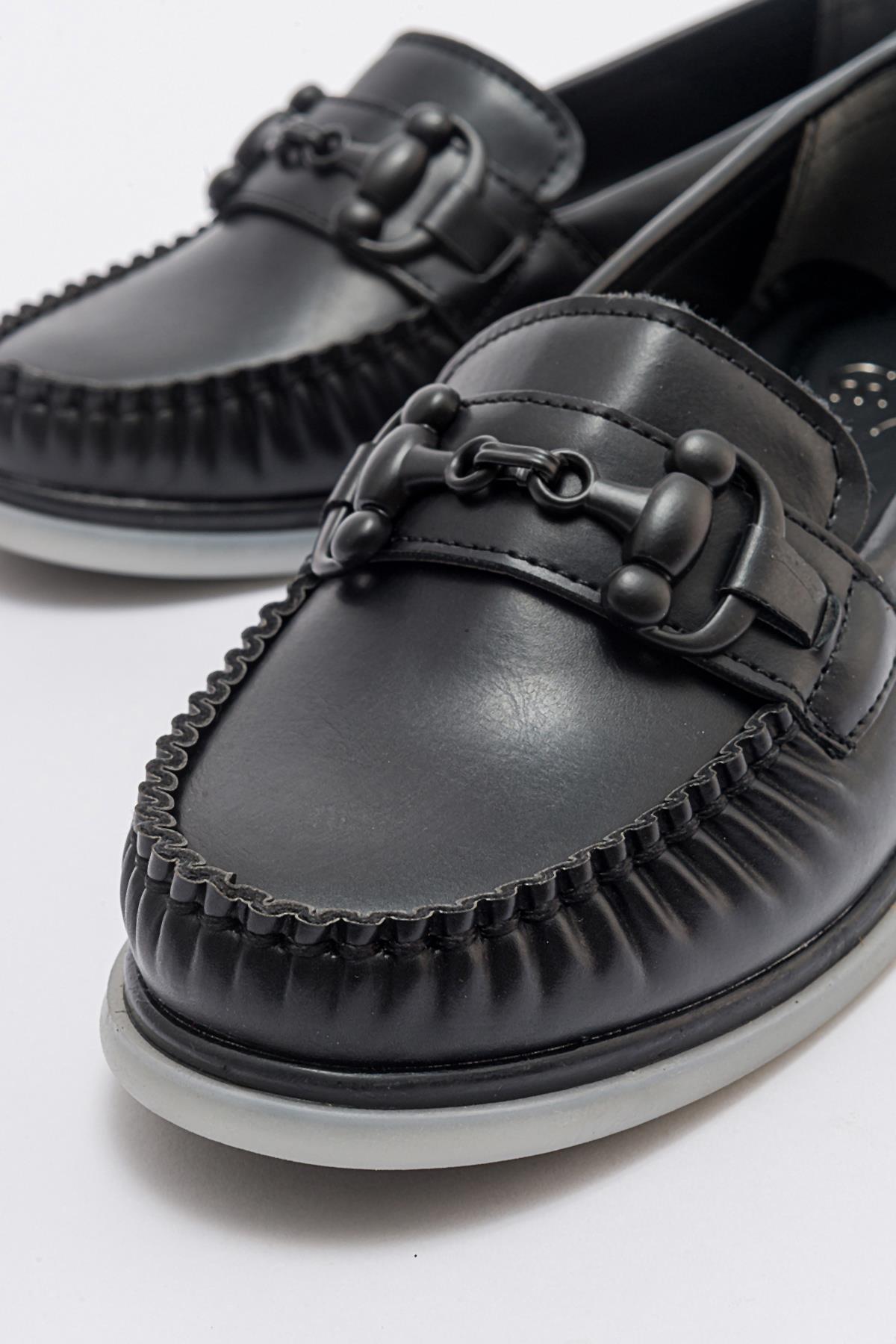 Kaydırmaz Kadın Ayakkabı SİYAH CİLT - Görsel 4