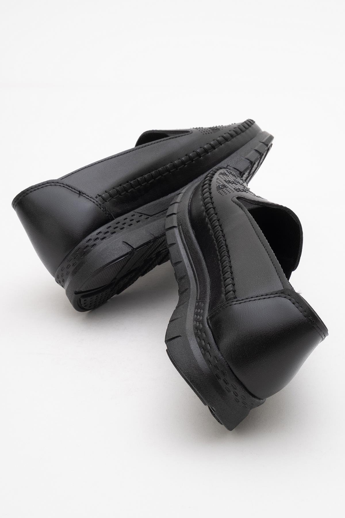 Kadın Taşlı Kare Desen Günlük Ayakkabı SİYAH - Görsel 5