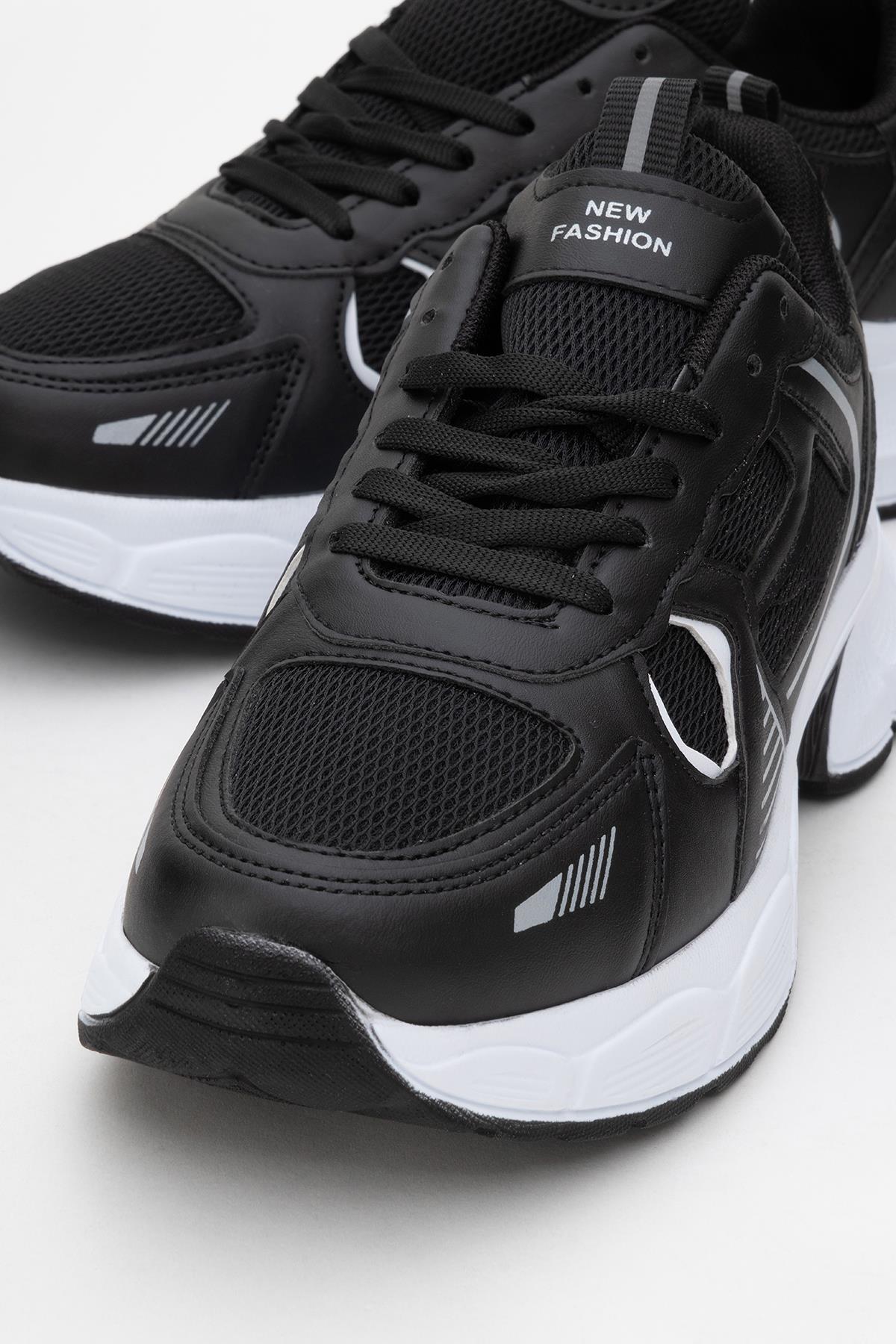 Bağcıklı Anorak Kadın Spor Ayakkabı SİYAH BEYAZ - Görsel 4