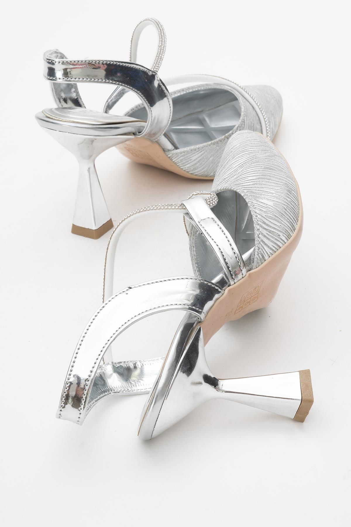 Kadın Taşlı Biyeli Topuklu Ayakkabı GÜMÜŞ SUYOLU - Görsel 5