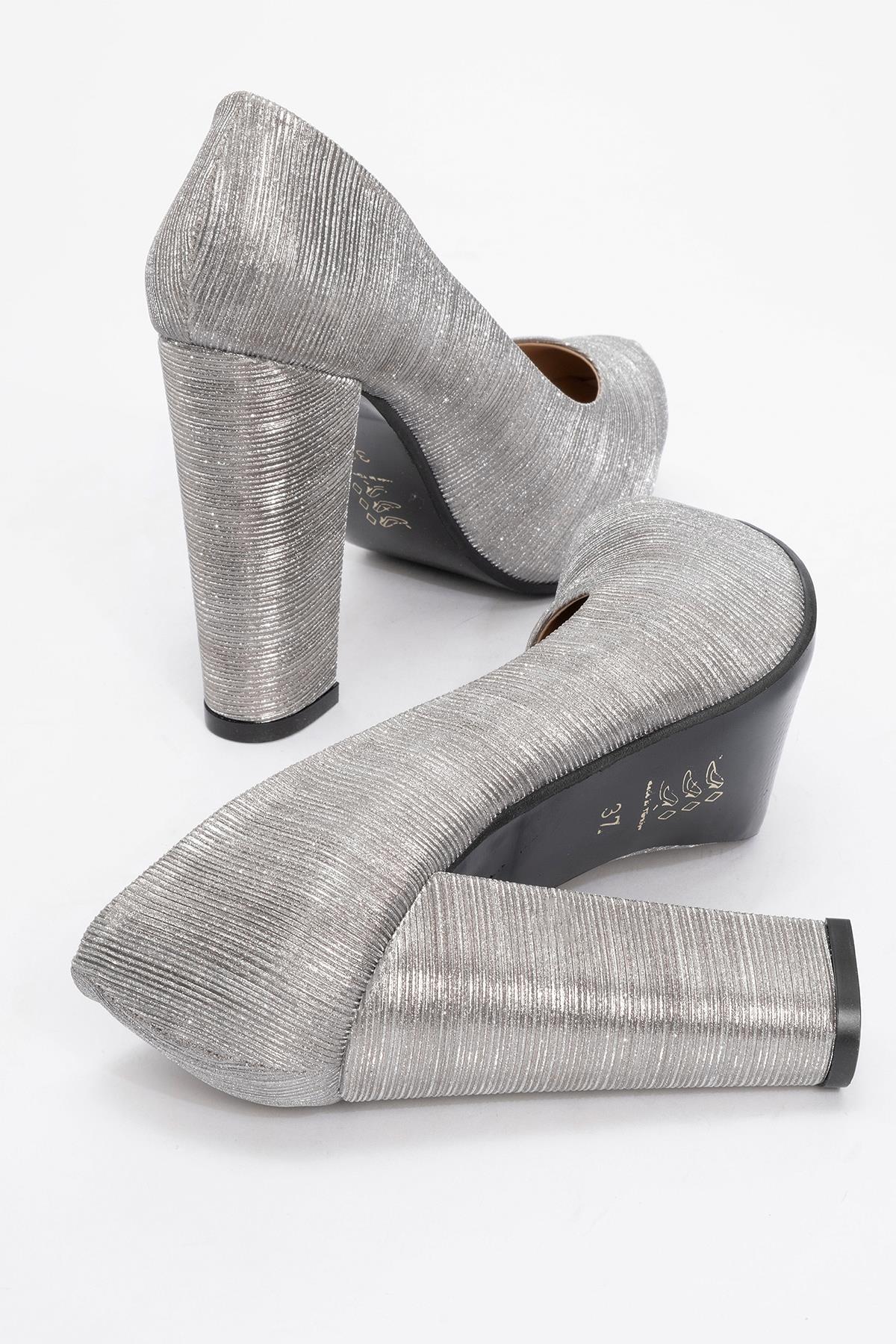 Kadın Platform Topuklu Ayakkabı PLATİN ÇİZGİLİ - Görsel 5