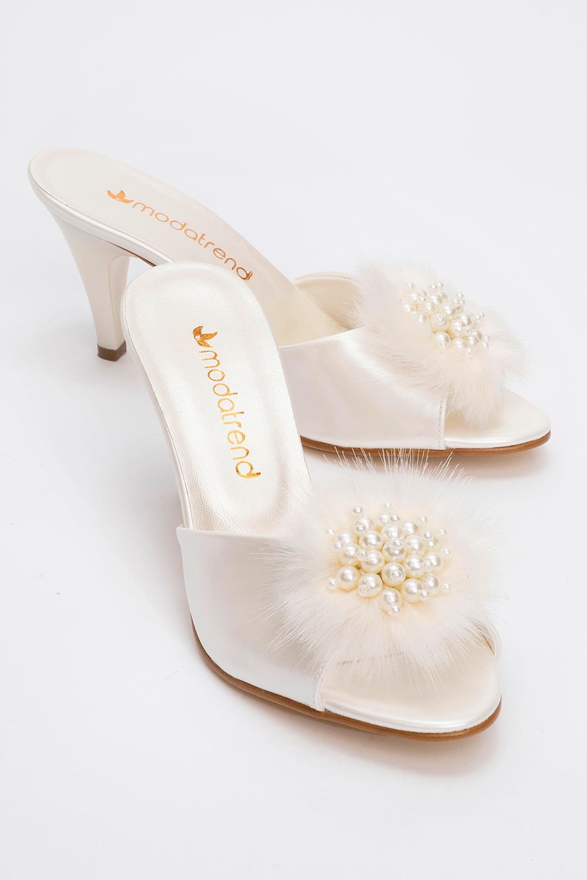 Kadın Tüylü İncili Topuklu Terlik SEDEF RUGAN - Görsel 2