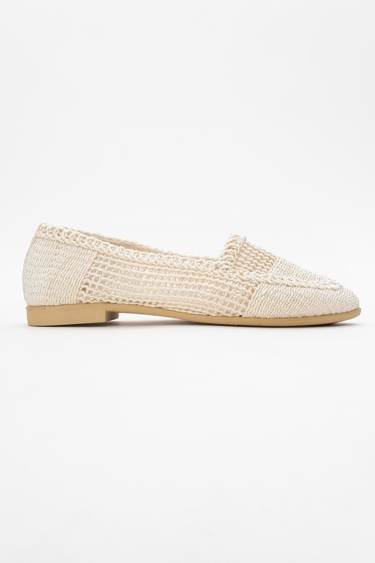 Kadın Fileli Babet KREM - Görsel 3