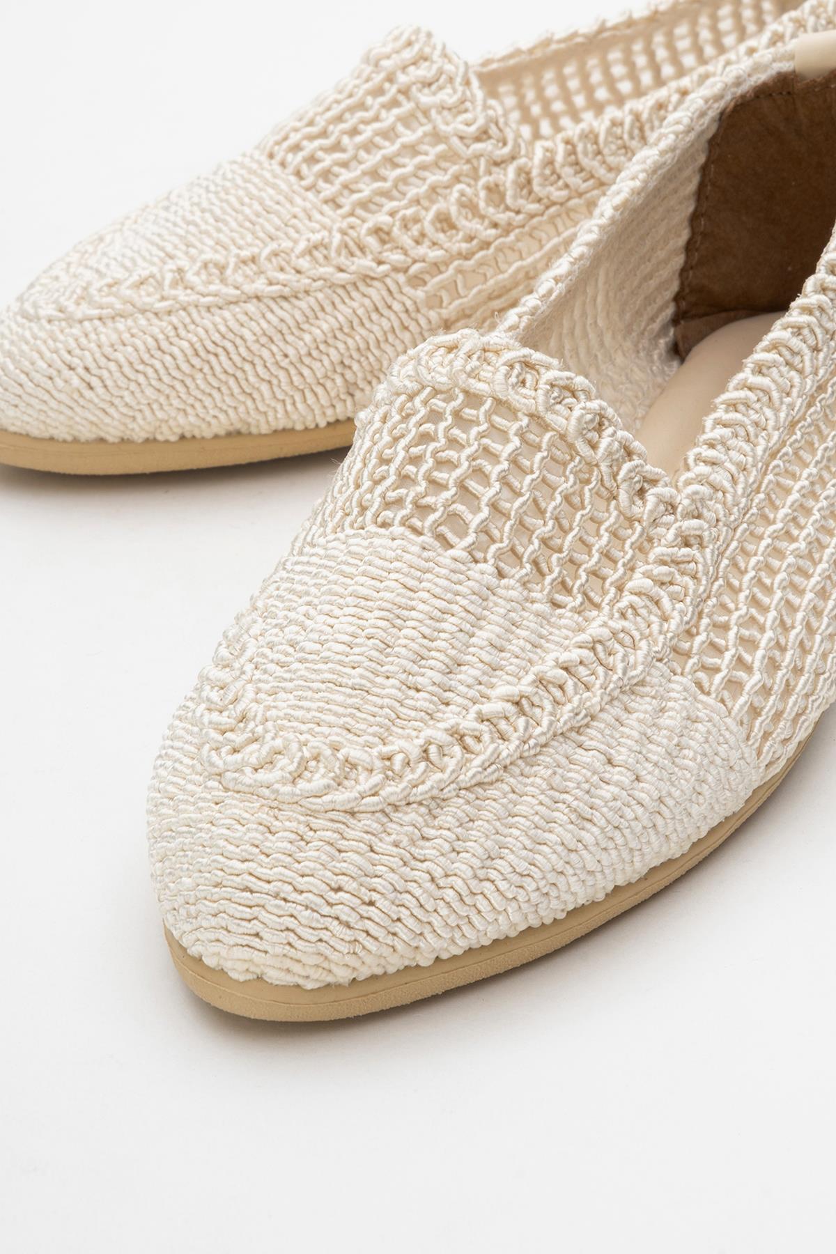 Kadın Fileli Babet KREM - Görsel 4