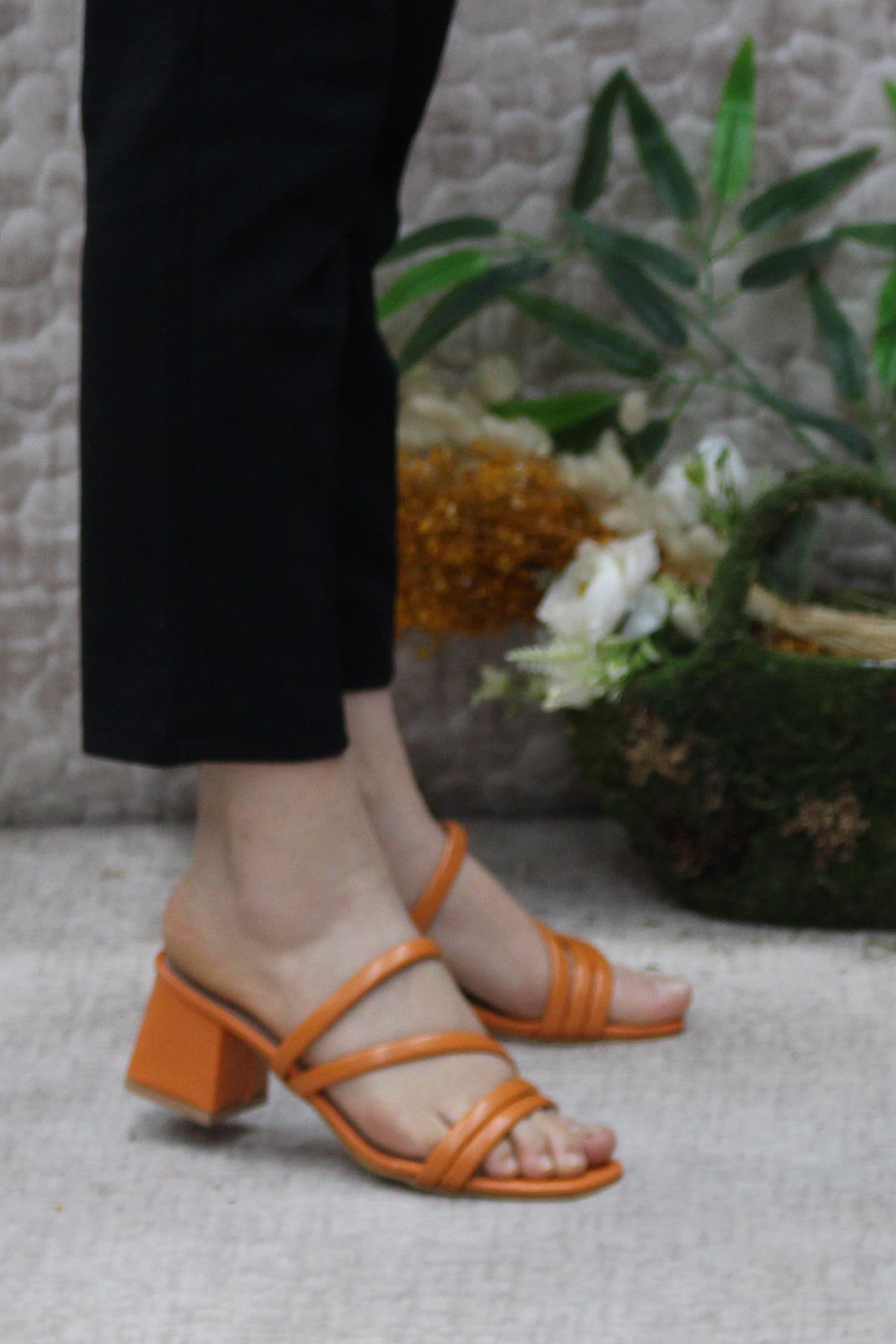 126 Topuklu Fashion Kadın Terlik - Görsel 2