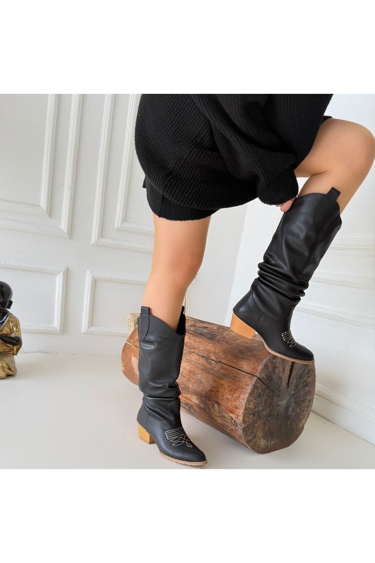 Siyah Suni Deri Topuklu Kadın Çizme - Görsel 5