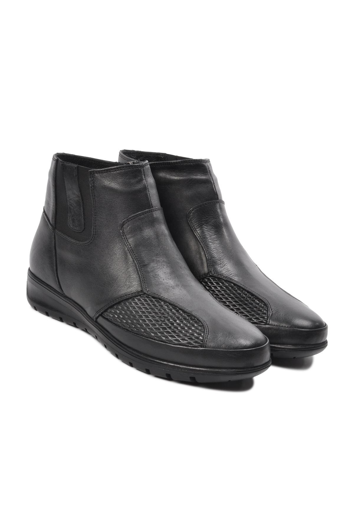 Siyah Kadın Bot - Görsel 3